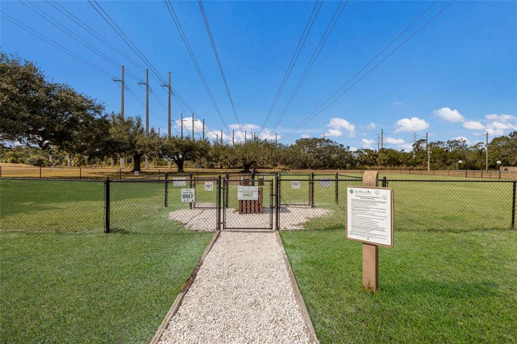 Sarasota, Florida, 34235, United States, 3 Bedrooms Bedrooms, ,2 BathroomsBathrooms,Residential,For Sale,1997253