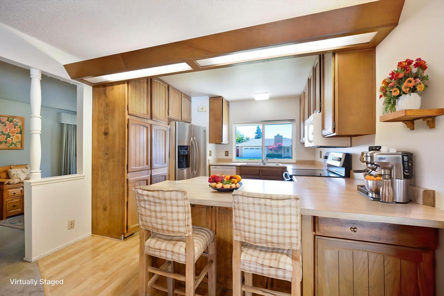 Roseville, California, 95678, United States, 3 Bedrooms Bedrooms, ,2 BathroomsBathrooms,Residential,For Sale,1940546