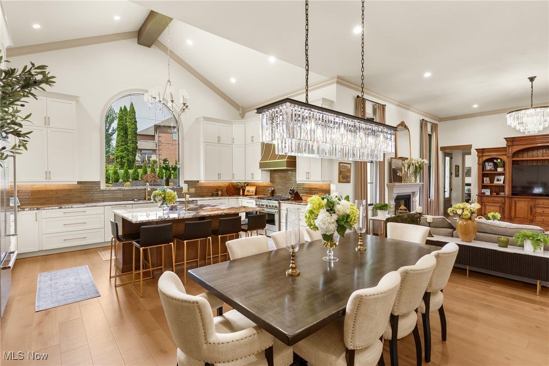 Poland, Ohio, 44514, United States, 4 Bedrooms Bedrooms, ,3 BathroomsBathrooms,Residential,For Sale,1982790