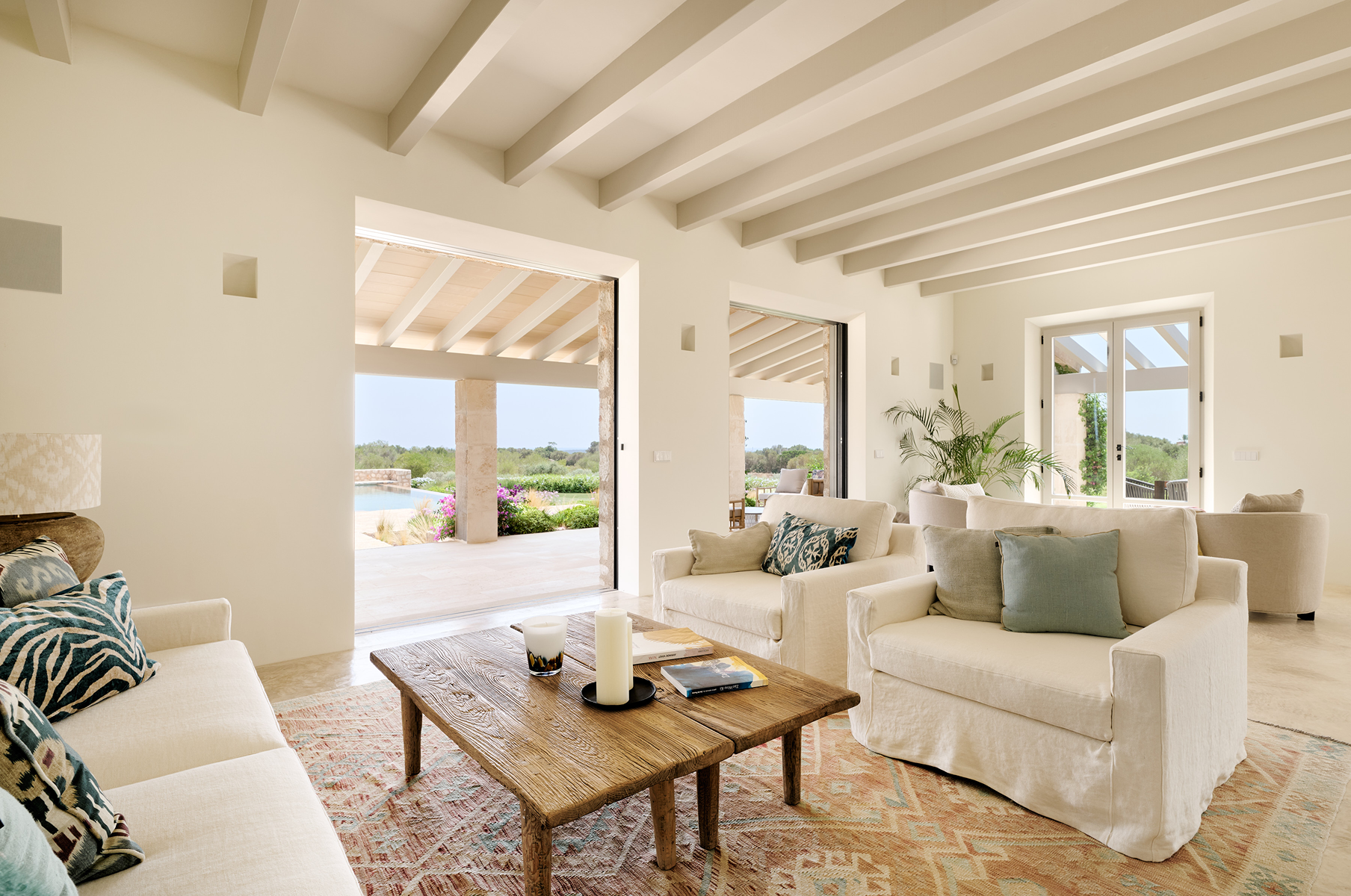  Mallorcan estate with pool and sea views in Portocolom, Mallorca - 物件實景