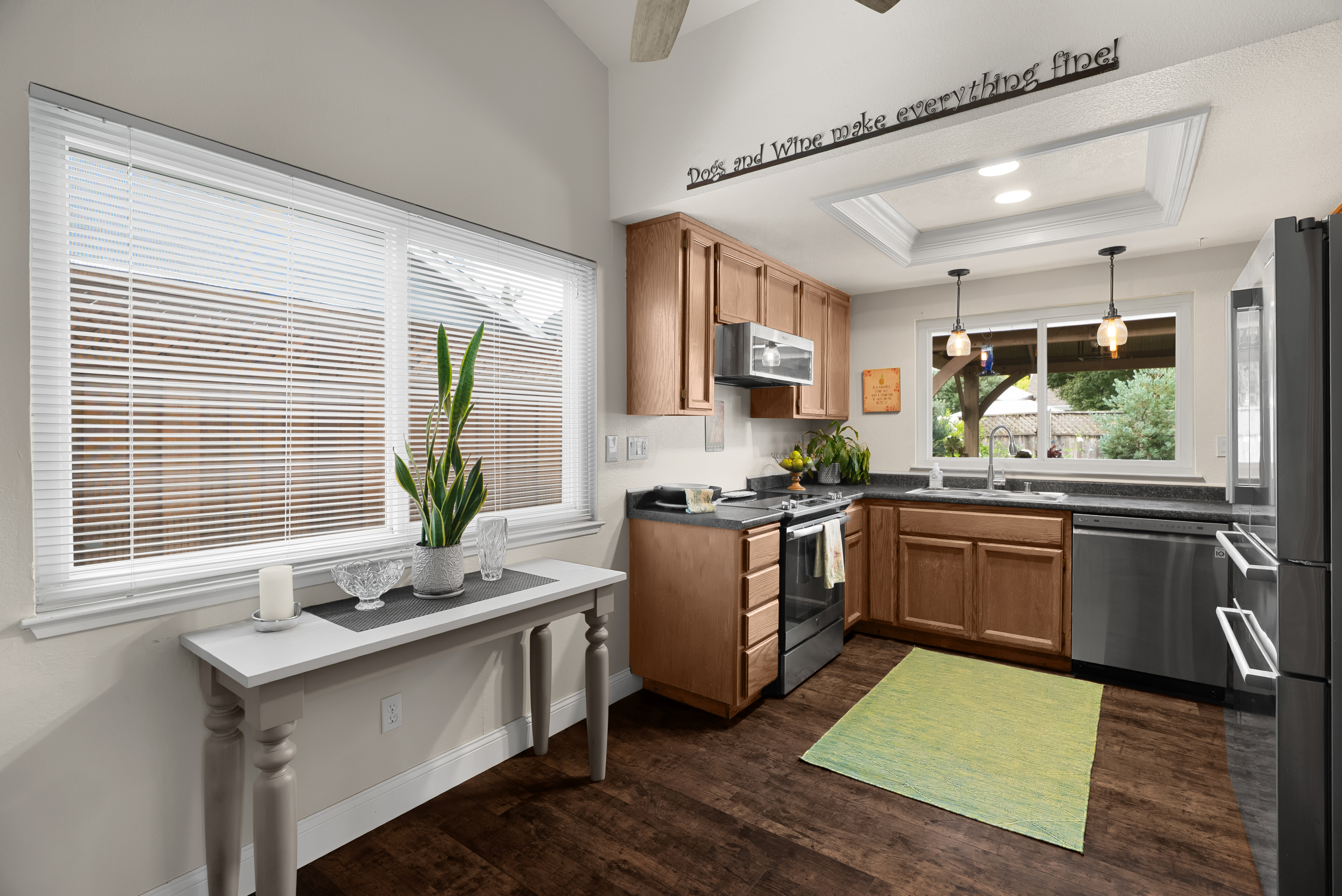  451 Rusty Drive, Santa Rosa, CA 95401 - 物件實景