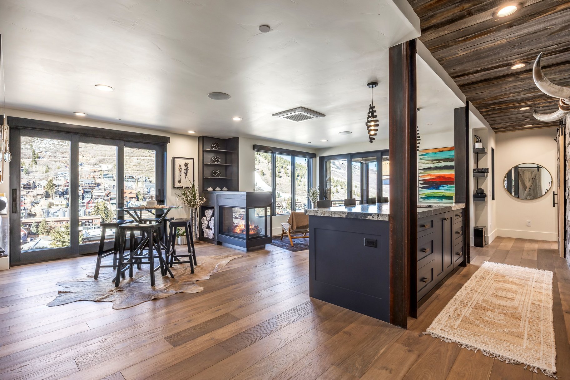  Mountain Modern Masterpiece with Sweeping Old Town and Ski Area Views - 物件實景