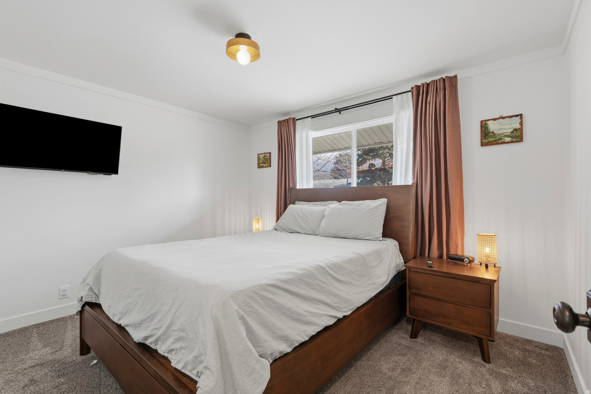 Kaysville, Utah, 84037, United States, 5 Bedrooms Bedrooms, ,1 BathroomBathrooms,Residential,For Sale,2003168