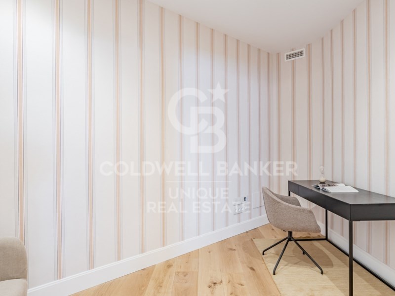 Madrid, Comunidad de Madrid, ES, 5 Bedrooms Bedrooms, ,5 BathroomsBathrooms,Residential,For Sale,1942128