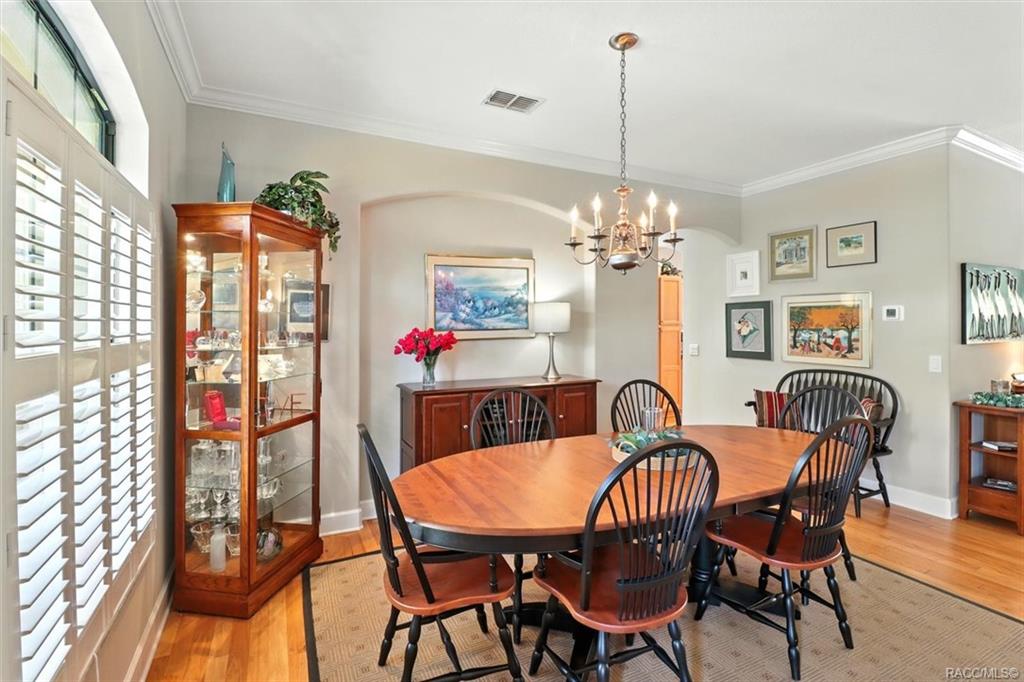Homosassa, Florida, 34446, United States, 4 Bedrooms Bedrooms, ,4 BathroomsBathrooms,Residential,For Sale,1934205