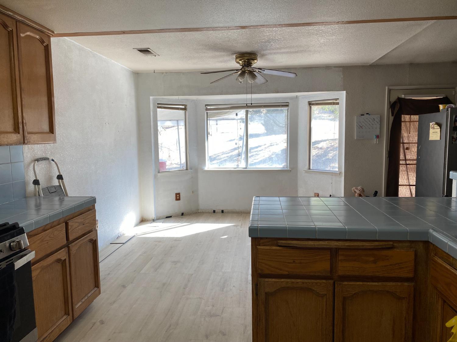 Coarsegold, California, 93614, United States, 4 Bedrooms Bedrooms, ,3 BathroomsBathrooms,Residential,For Sale,1943274