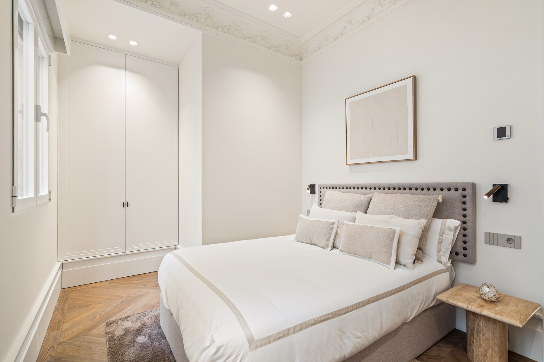  Spacious contemporary design flat in the center - 物件實景