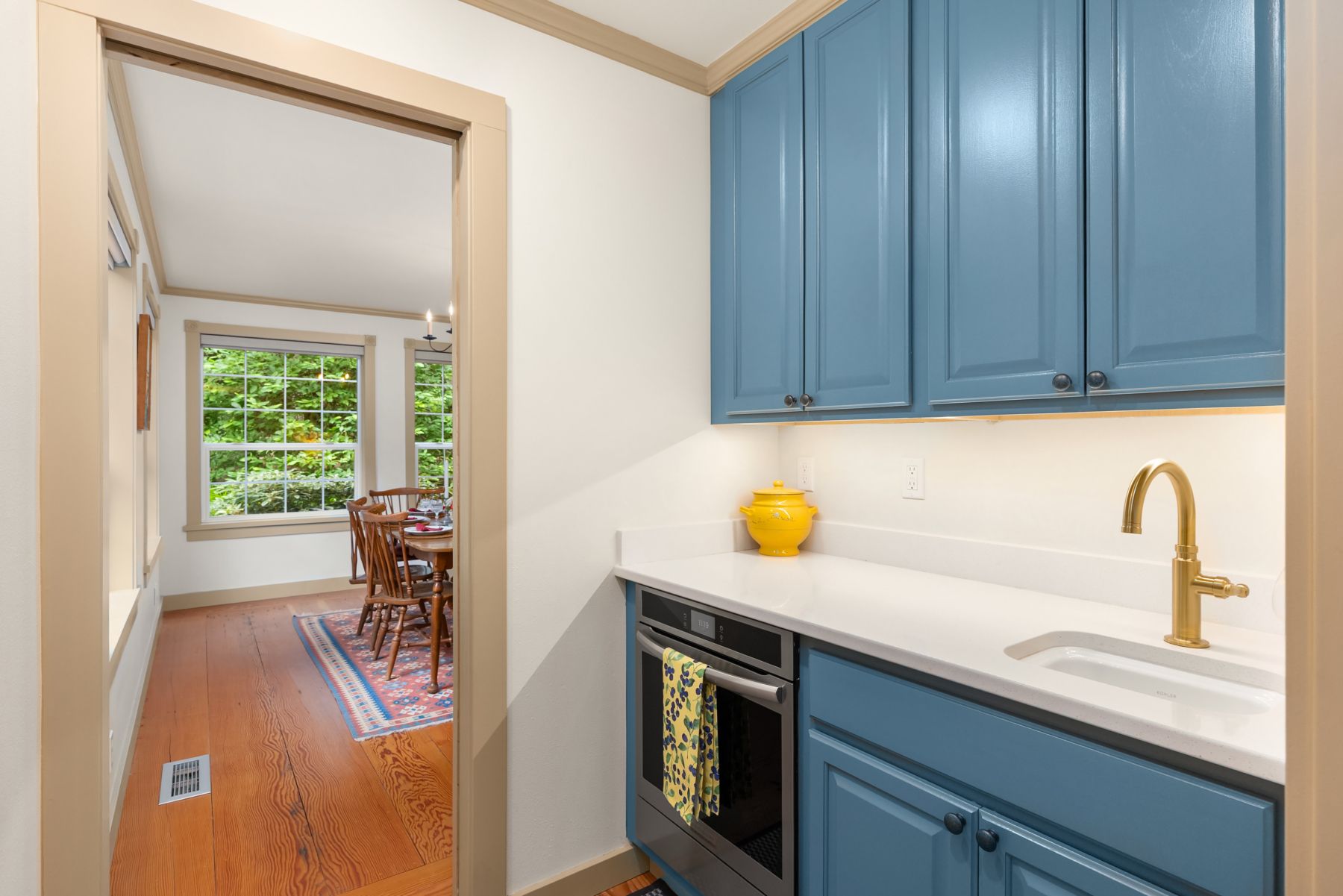  5249 Rose Ave NE, Bainbridge Island, WA 98110 - 物件實景