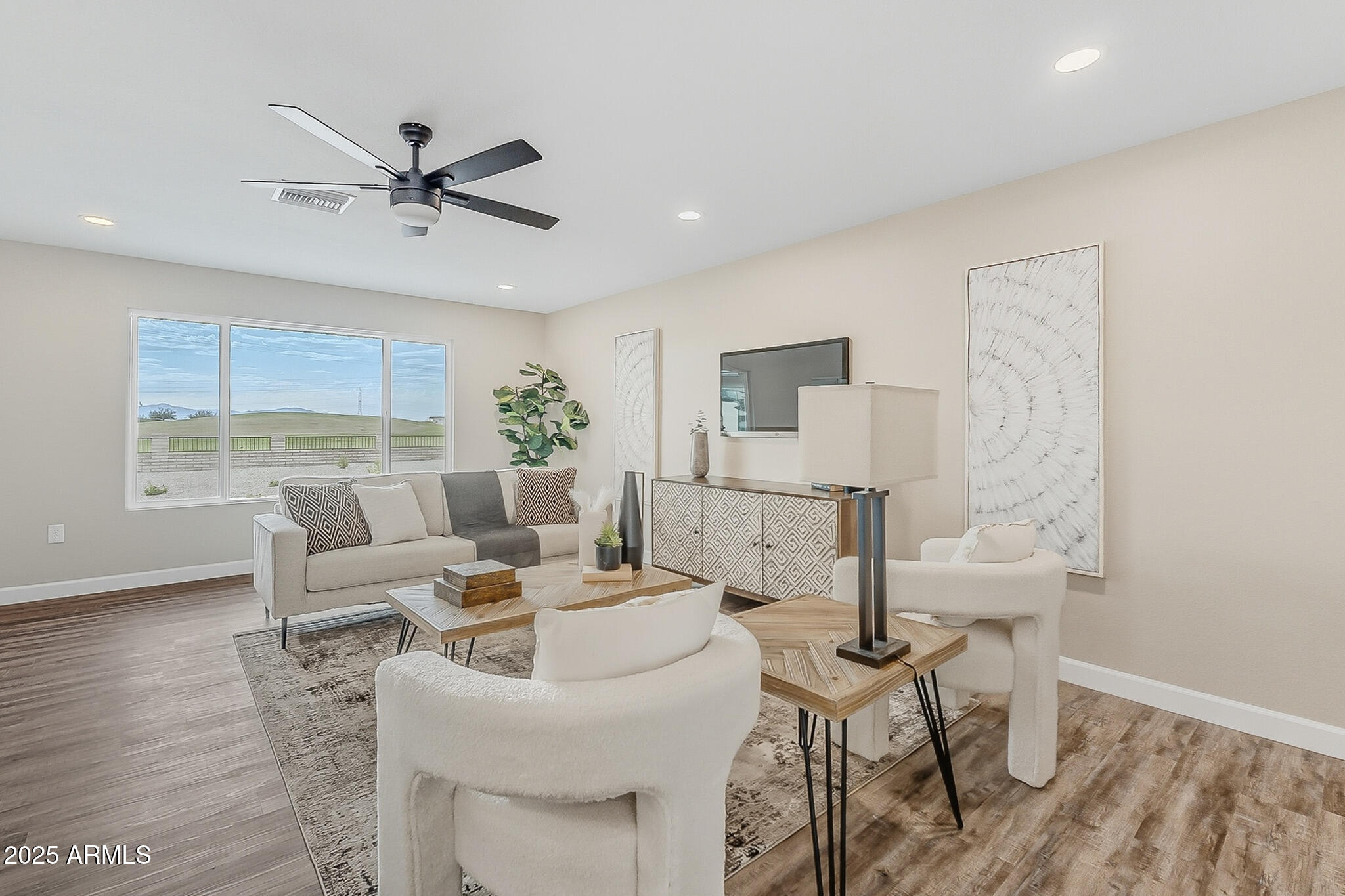 Sun City, Arizona, 85351, United States, 3 Bedrooms Bedrooms, ,Residential,For Sale,1960943