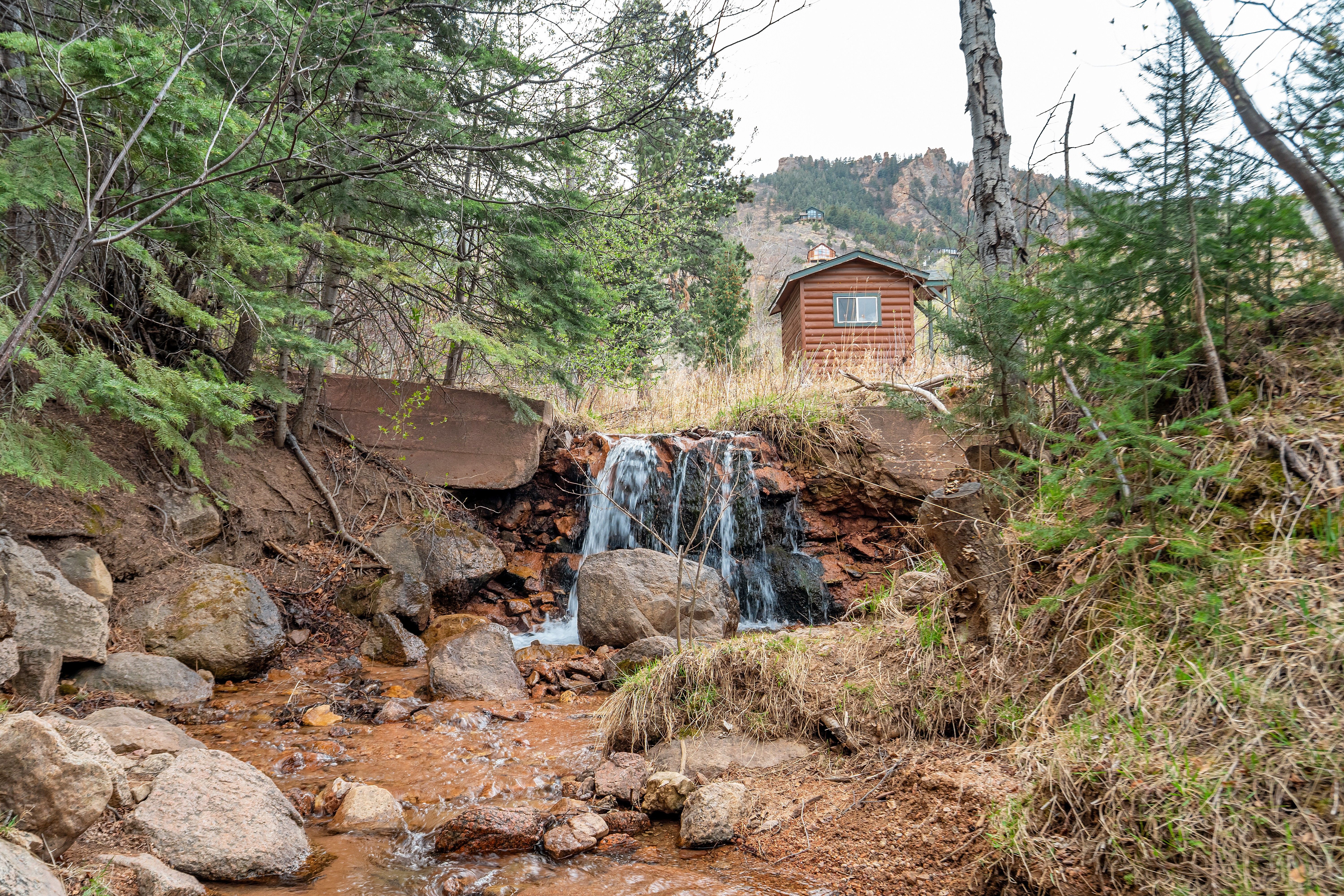  Modern Mountain Retreat with Panoramic Views & Trail Access - 物件實景