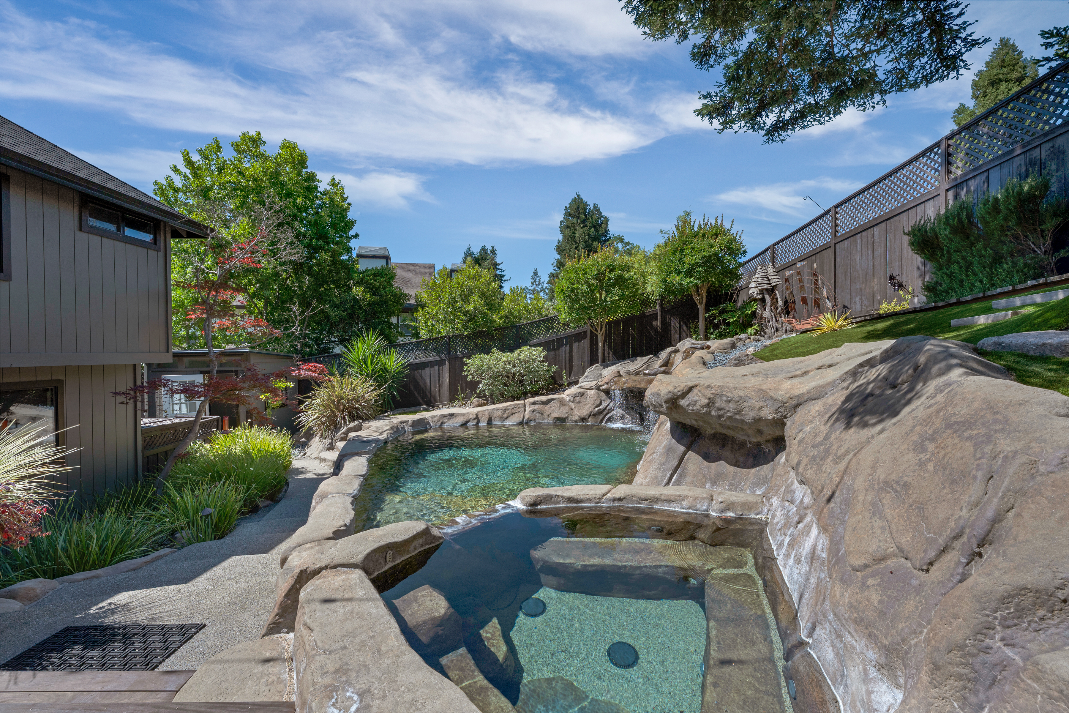  1515 San Ramon Way, Santa Rosa, CA 95409 - 物件實景