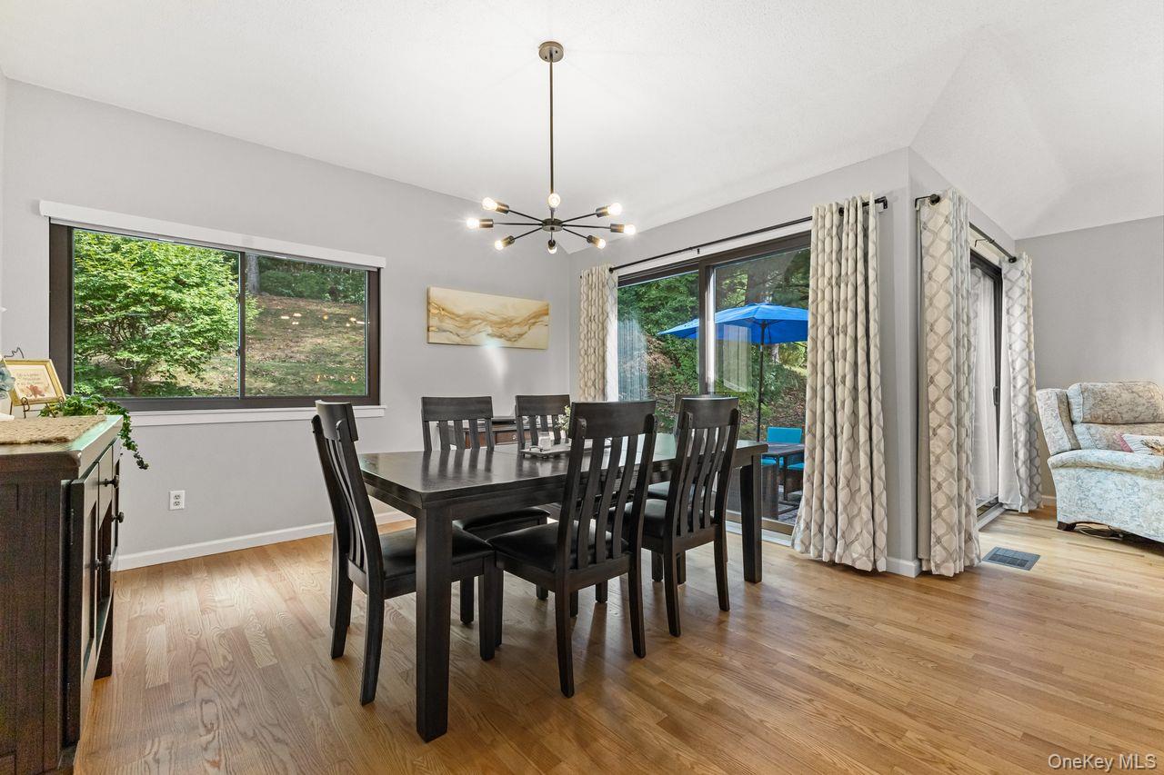 Somers, New York, 10589, United States, 2 Bedrooms Bedrooms, ,2 BathroomsBathrooms,Residential,For Sale,1940069