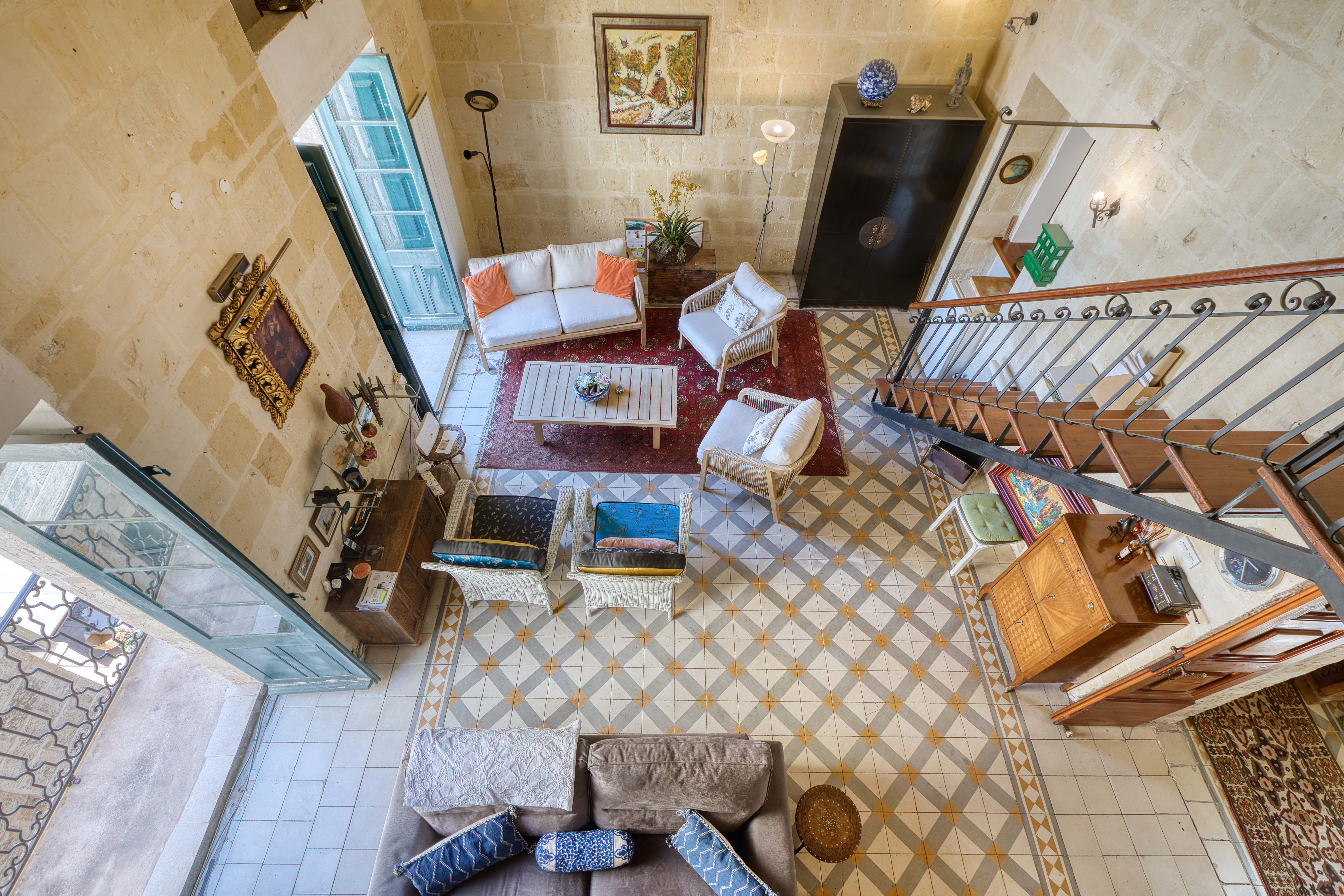  House of Character with Marina and Waterfront Views - 物件實景