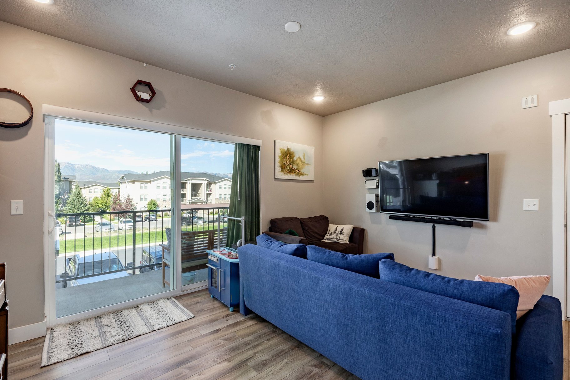  Heber City 3-Bed Condo  Rare Rental Status + Mountain Views - 物件實景
