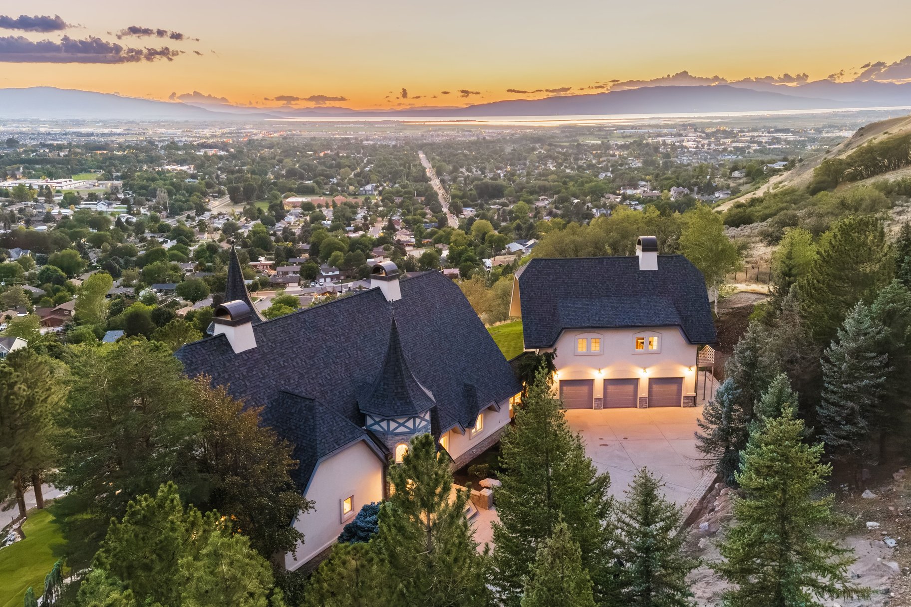  European Estate with Huge Views of the Valley - 物件實景
