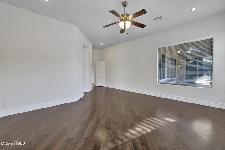 Sun City, Arizona, 85375, United States, 3 Bedrooms Bedrooms, ,2 BathroomsBathrooms,Residential,For Sale,1938319