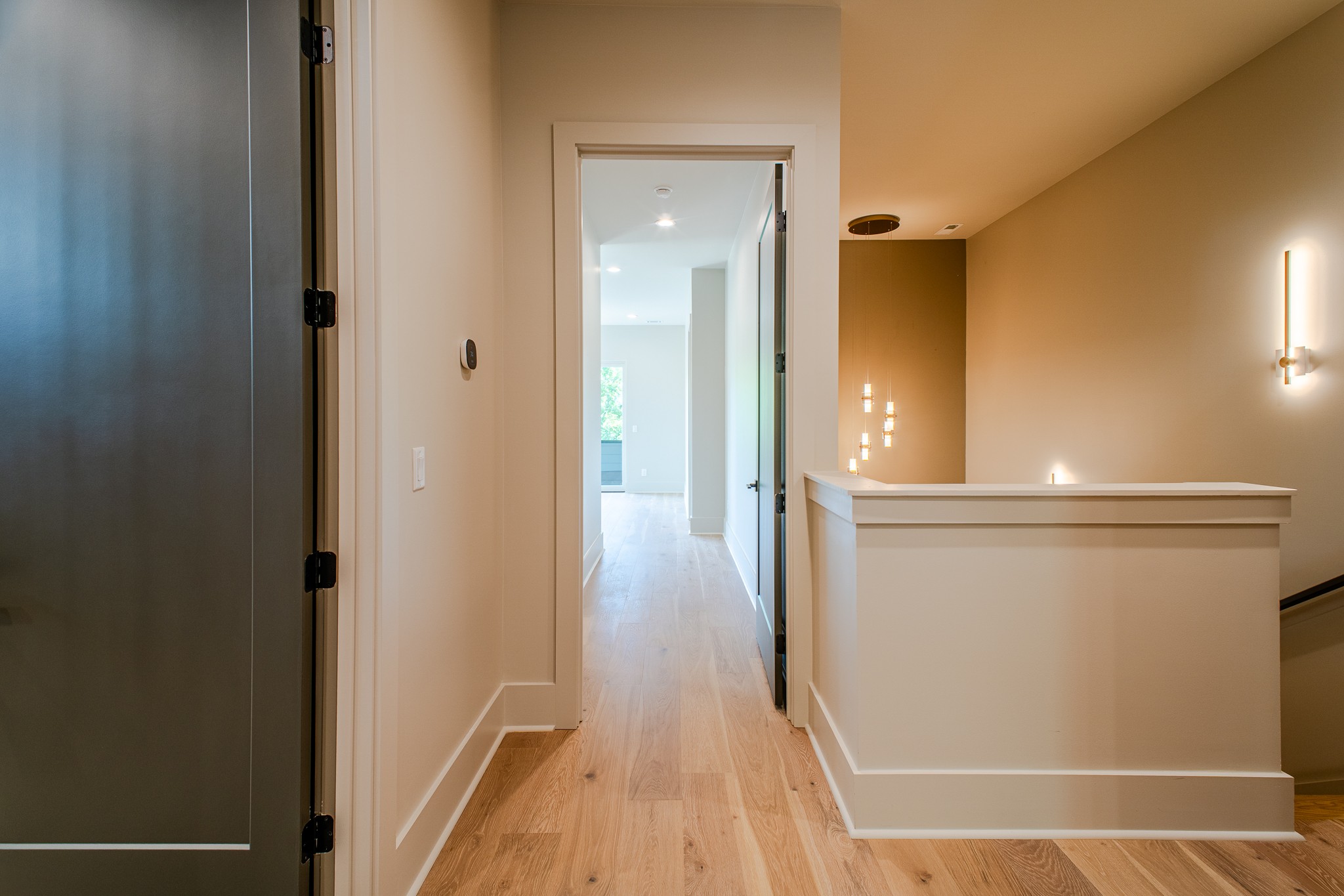 Nashville, Tennessee, 37212, United States, 4 Bedrooms Bedrooms, ,4 BathroomsBathrooms,Residential,For Sale,1792994