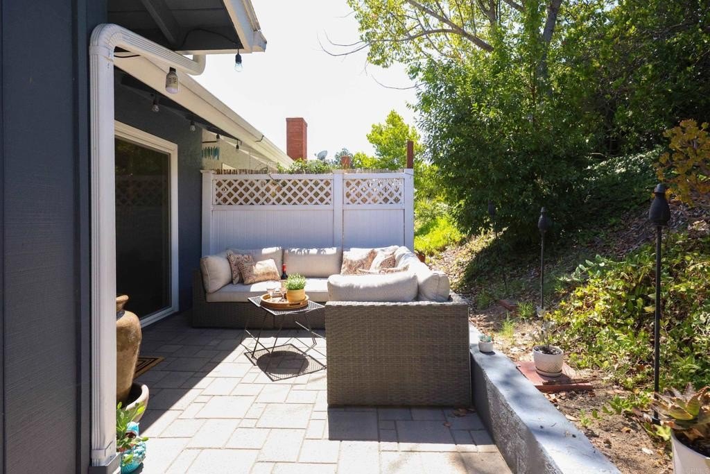 San Marcos, California, 92078, United States, 2 Bedrooms Bedrooms, ,2 BathroomsBathrooms,Residential,For Sale,1939526