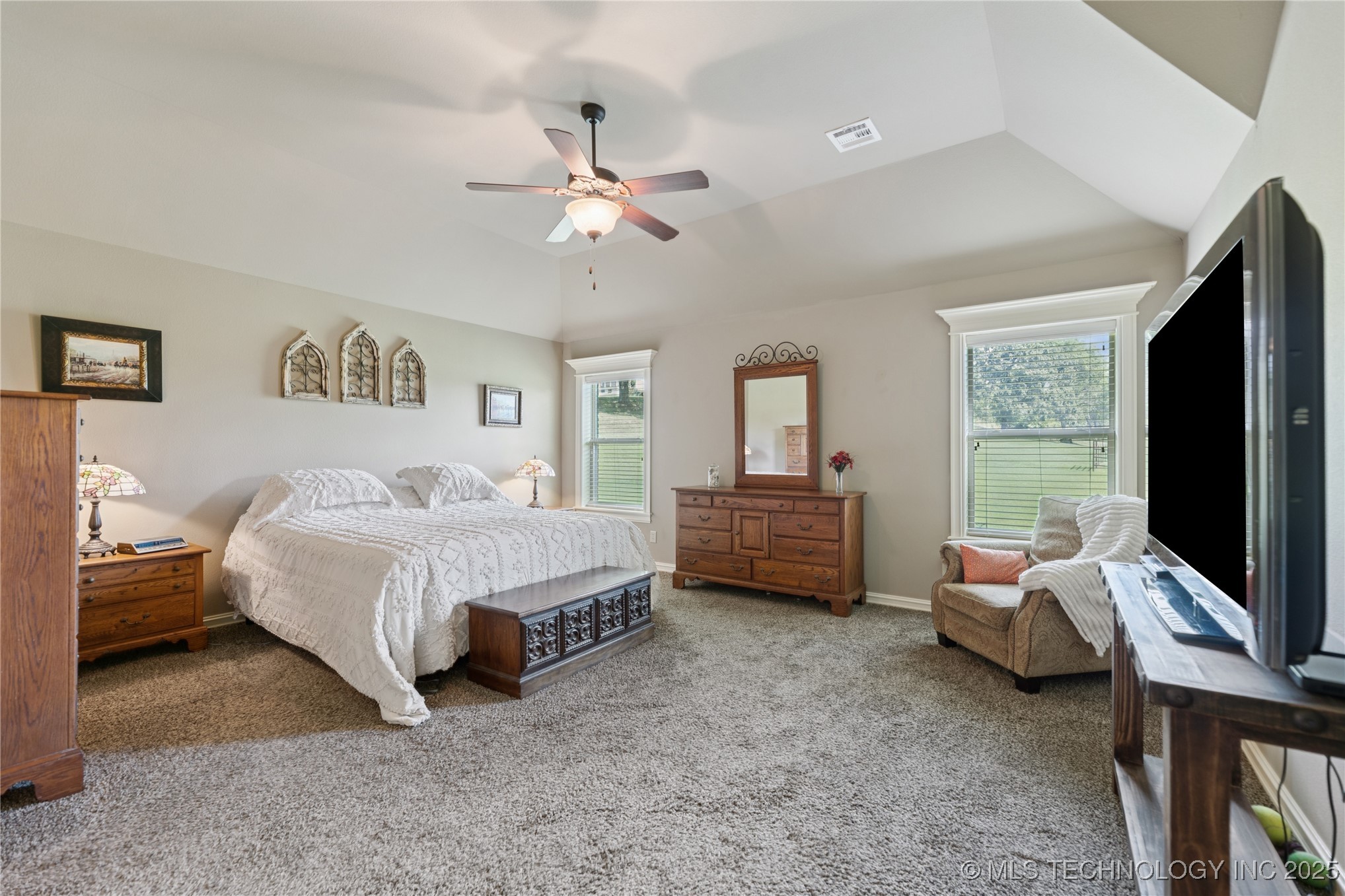 Kiefer, Oklahoma, 74041, United States, 3 Bedrooms Bedrooms, ,2 BathroomsBathrooms,Residential,For Sale,1917885