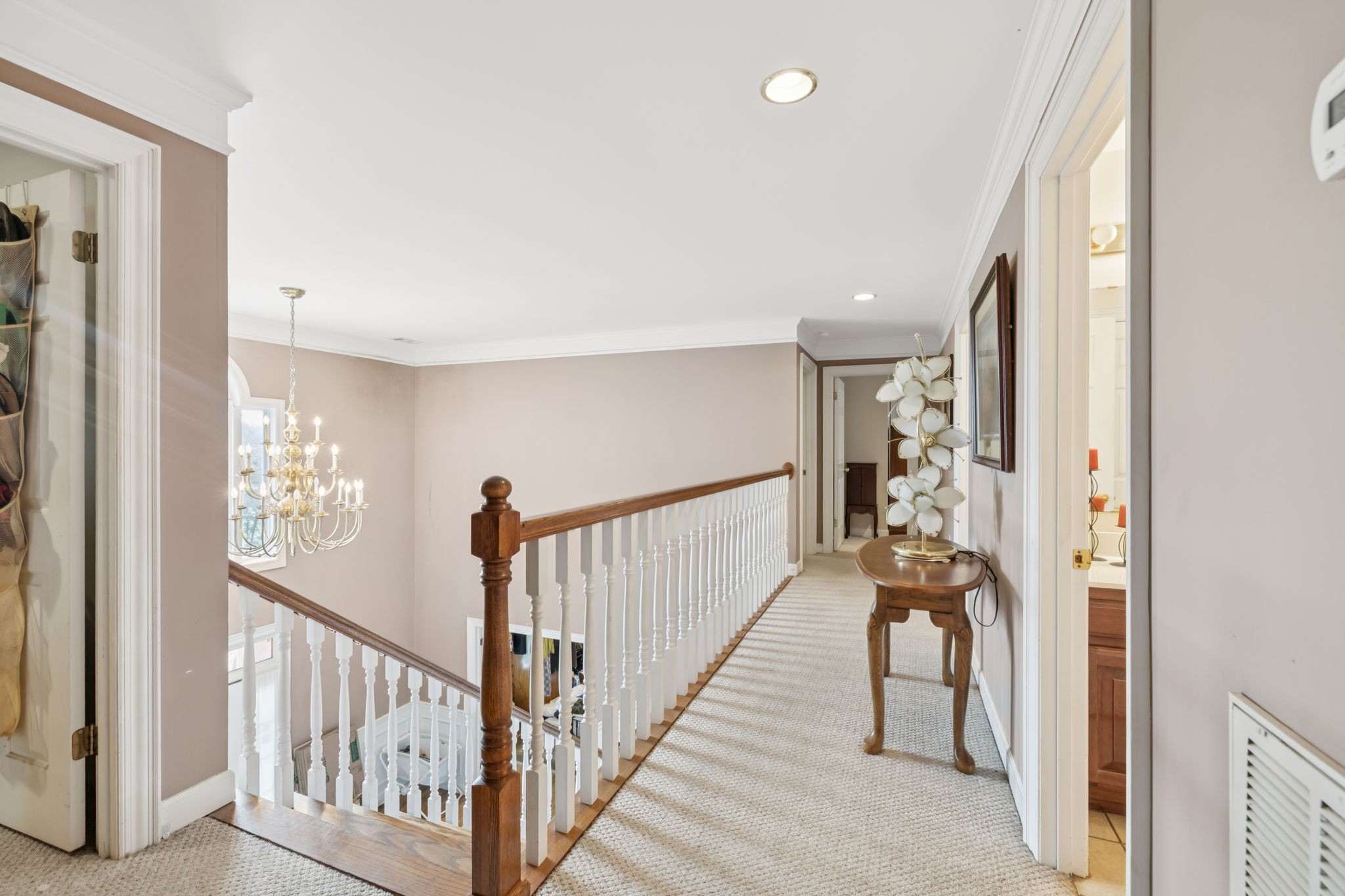 Lawrenceburg, Tennessee, 38464, United States, 5 Bedrooms Bedrooms, ,4 BathroomsBathrooms,Residential,For Sale,1967906