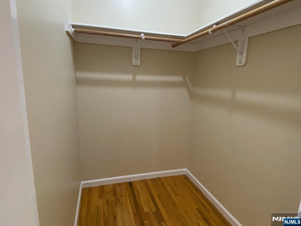 Newark, New Jersey, 07105, United States, 2 Bedrooms Bedrooms, ,3 BathroomsBathrooms,Residential,For Sale,1908619