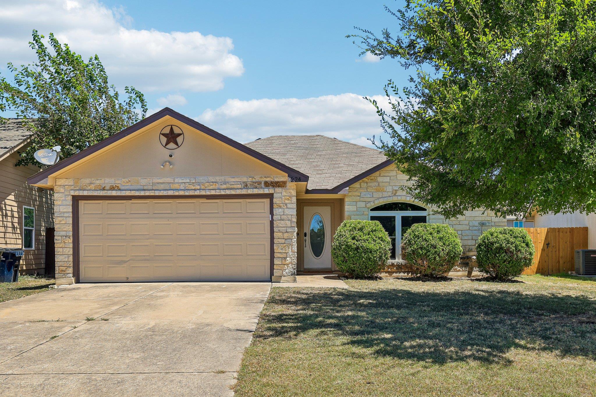 Copper Ln, Jarrell, TX 76537