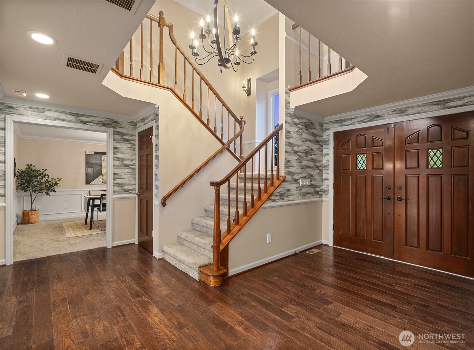 Auburn, Washington, 98001, United States, 4 Bedrooms Bedrooms, ,3 BathroomsBathrooms,Residential,For Sale,1917677