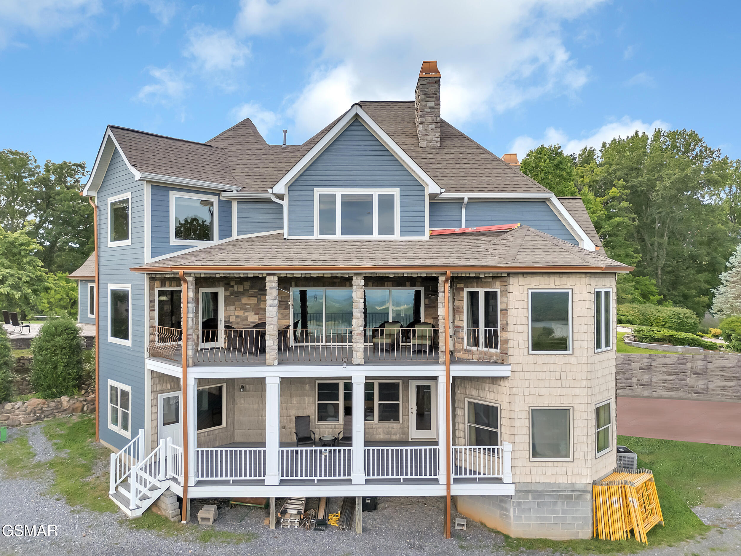 Mooresburg, Tennessee, 37811, United States, 3 Bedrooms Bedrooms, ,5 BathroomsBathrooms,Residential,For Sale,1974875