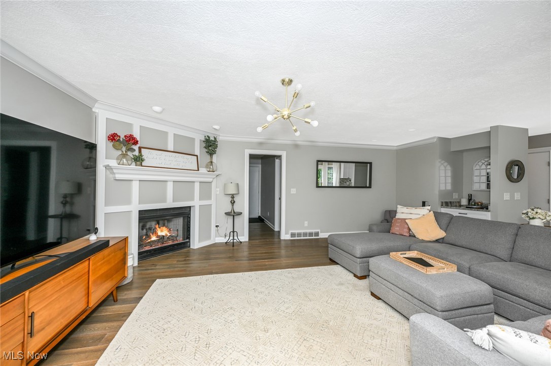 Brecksville, Ohio, 44141, United States, 4 Bedrooms Bedrooms, ,4 BathroomsBathrooms,Residential,For Sale,1926266