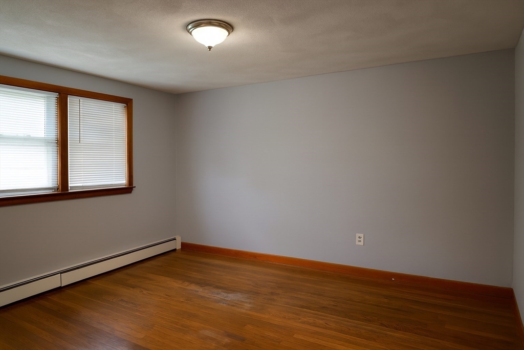 Revere, Massachusetts, 02151, United States, 4 Bedrooms Bedrooms, ,2 BathroomsBathrooms,Residential,For Sale,1905842