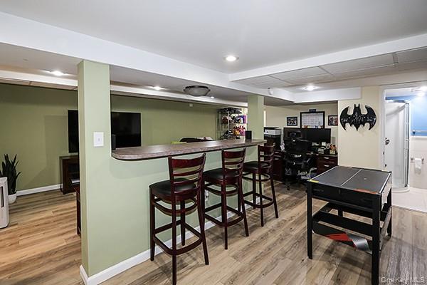 Ronkonkoma, New York, 11779, United States, 3 Bedrooms Bedrooms, ,2 BathroomsBathrooms,Residential,For Sale,1937699