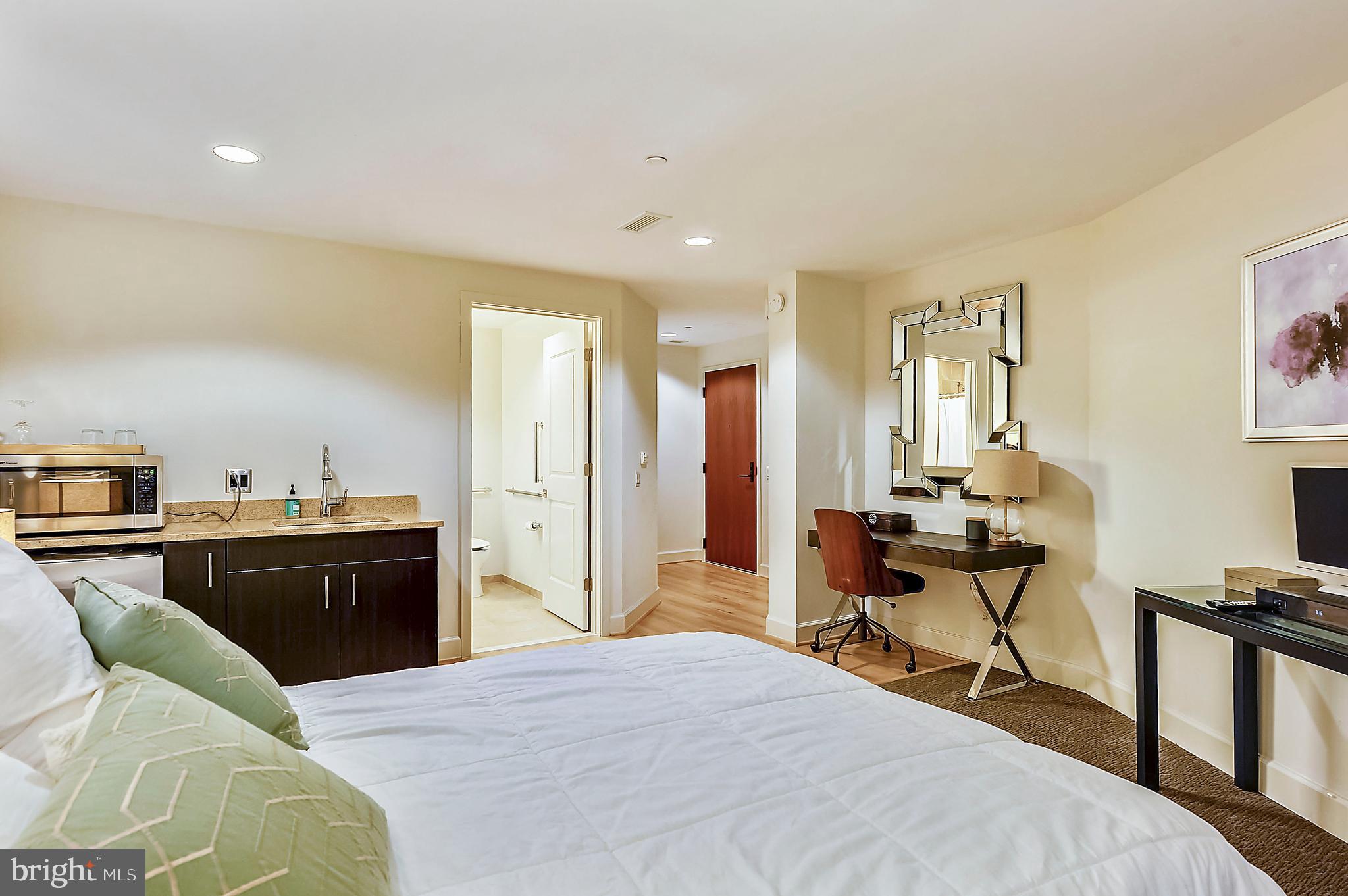 Bethesda, Maryland, 20815, United States, 2 Bedrooms Bedrooms, ,Residential,For Sale,1920331