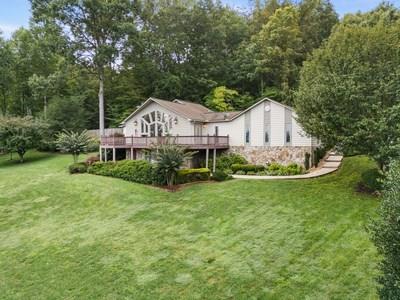 Young Harris, Georgia, 30582, United States, 2 Bedrooms Bedrooms, ,3 BathroomsBathrooms,Residential,For Sale,1940477