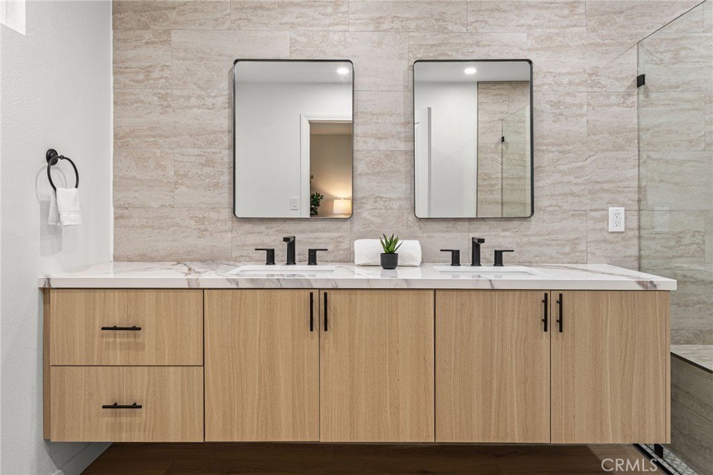 Rancho Mirage, California, 92270, United States, 3 Bedrooms Bedrooms, ,2 BathroomsBathrooms,Residential,For Sale,2013094