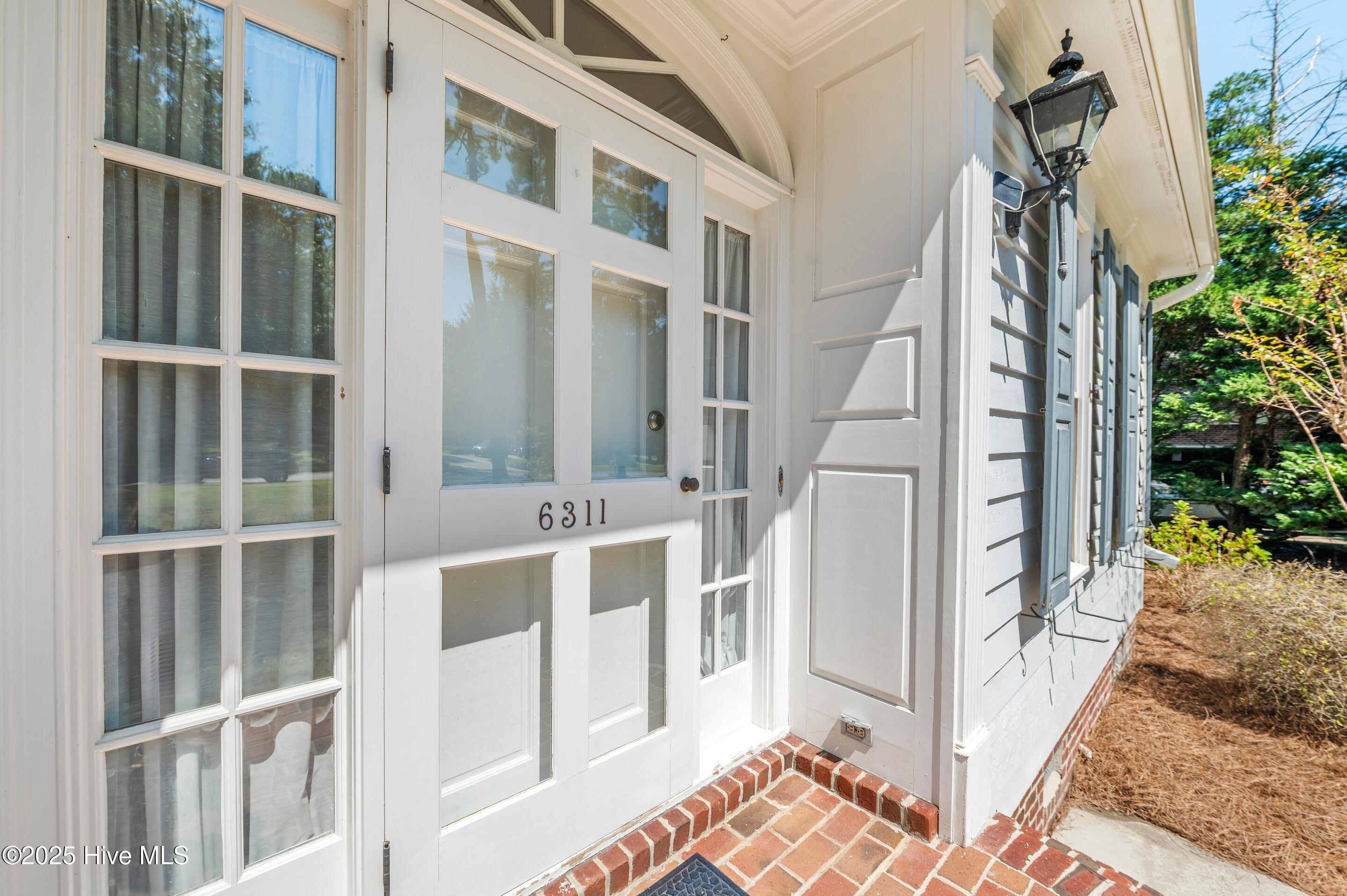 Wilmington, North Carolina, 28409, United States, 3 Bedrooms Bedrooms, ,4 BathroomsBathrooms,Residential,For Sale,1942177