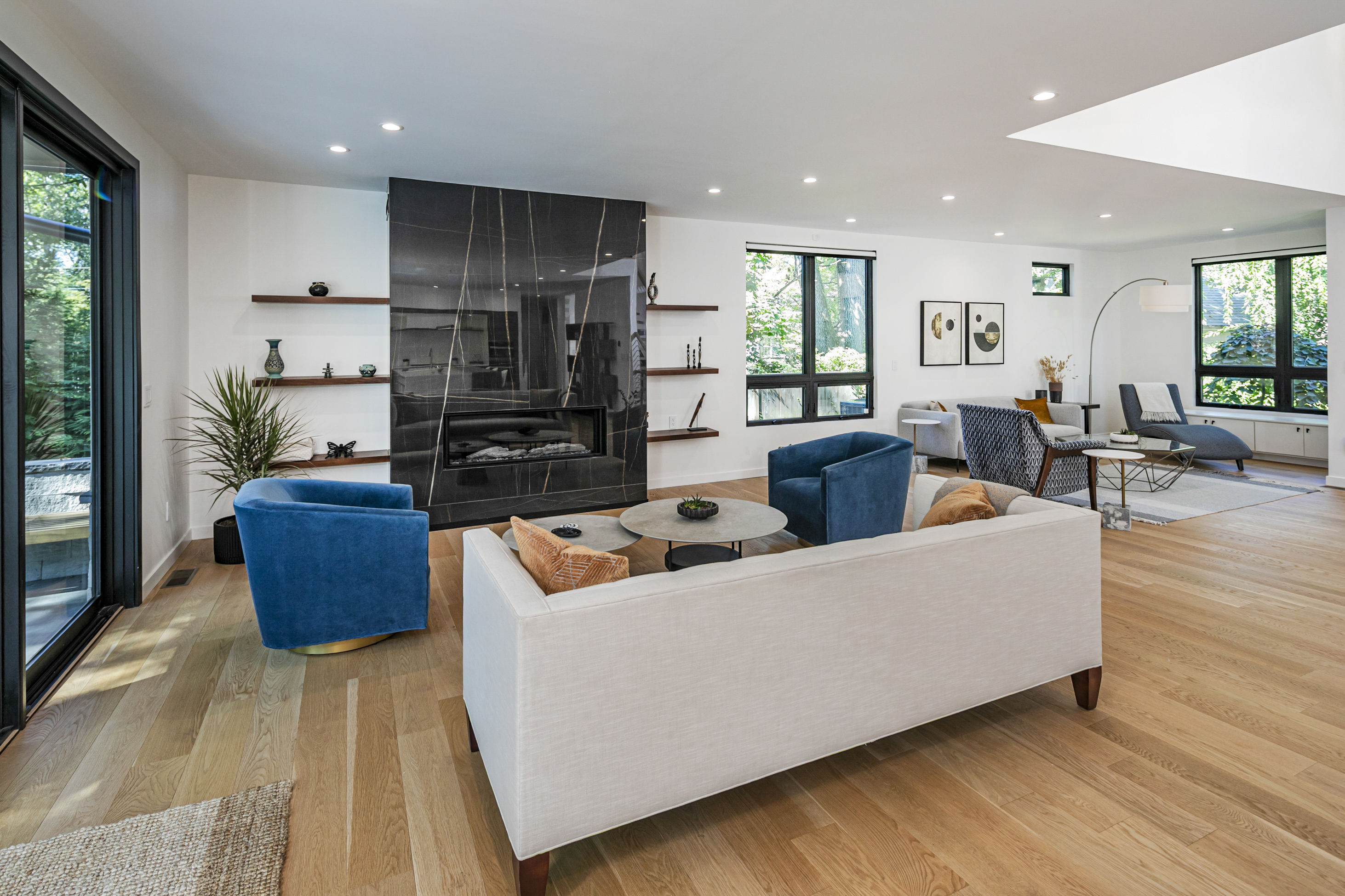  Modern Luxury Living Steps From Downtown - 物件實景