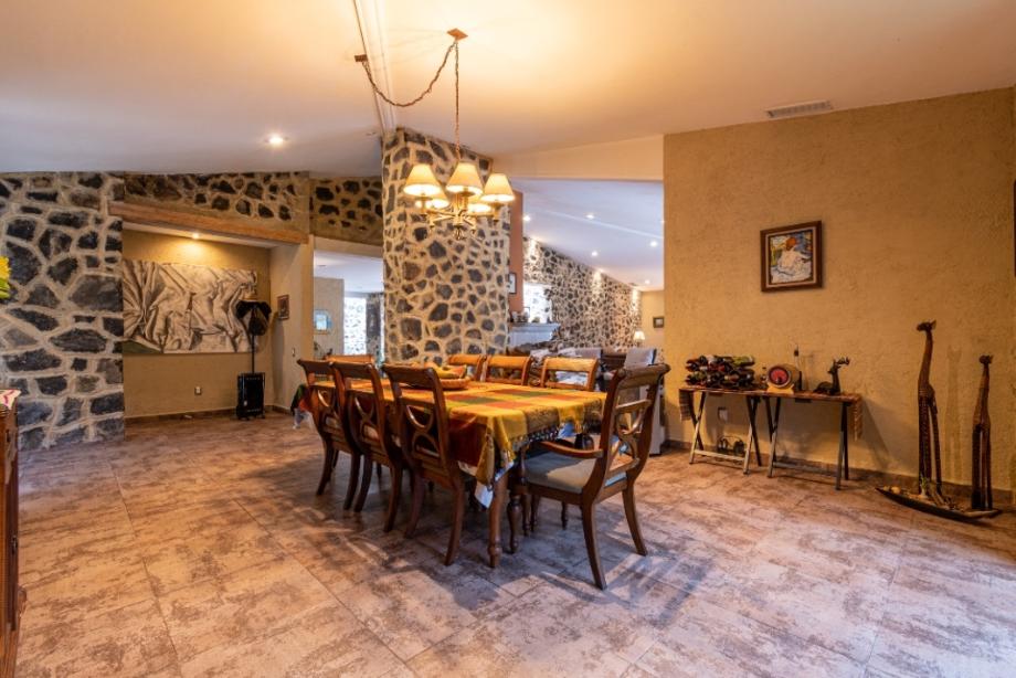Ca?ada-Fracc. Hacienda San Mart?n, Ocoyoacac, Estado de México, 52740, Mexico, 6 Bedrooms Bedrooms, ,6 BathroomsBathrooms,Residential,For Sale,Ca?ada-Fracc. Hacienda San Mart?n,1166573