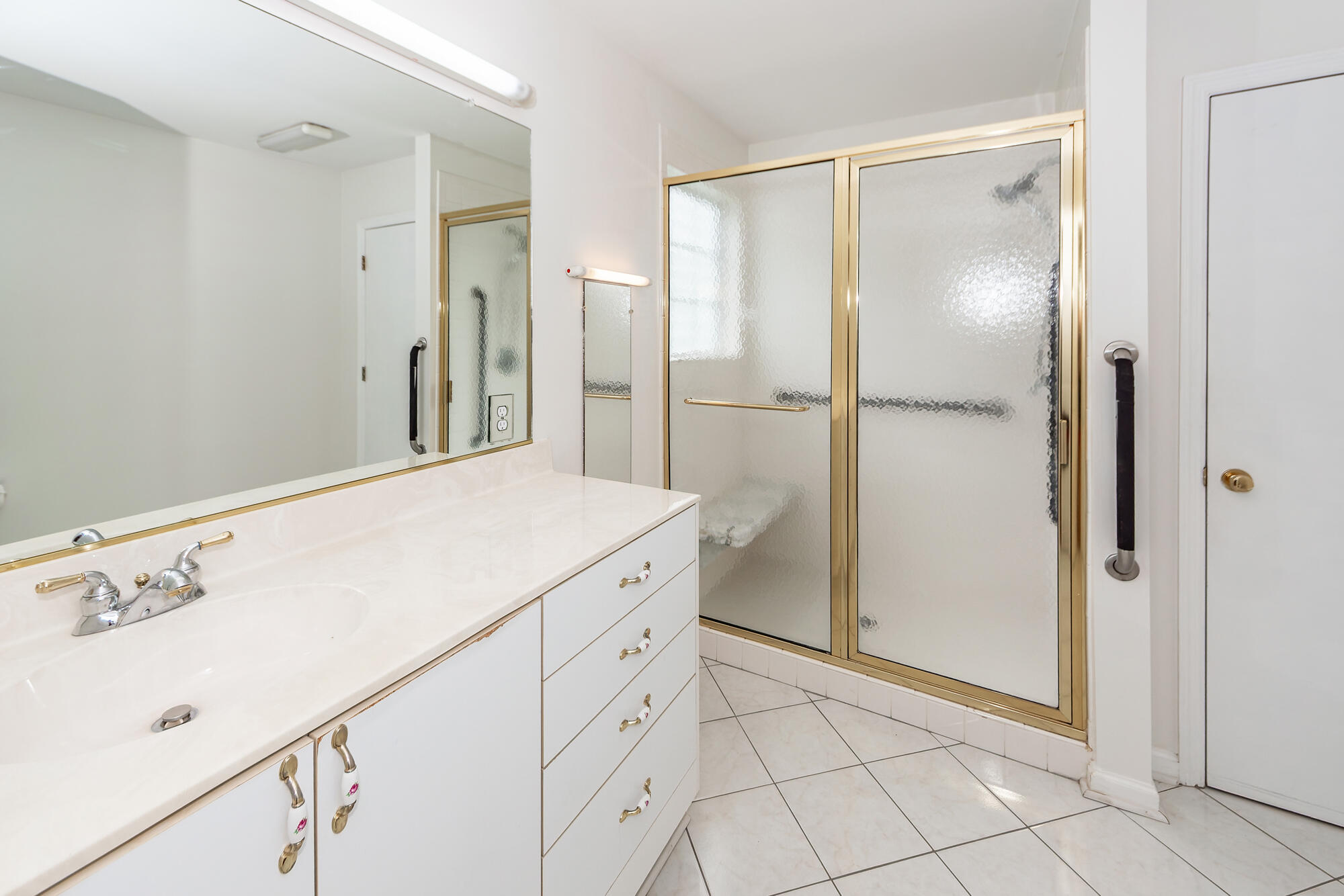 Mount Pleasant, South Carolina, 29466, United States, 3 Bedrooms Bedrooms, ,2 BathroomsBathrooms,Residential,For Sale,1743207