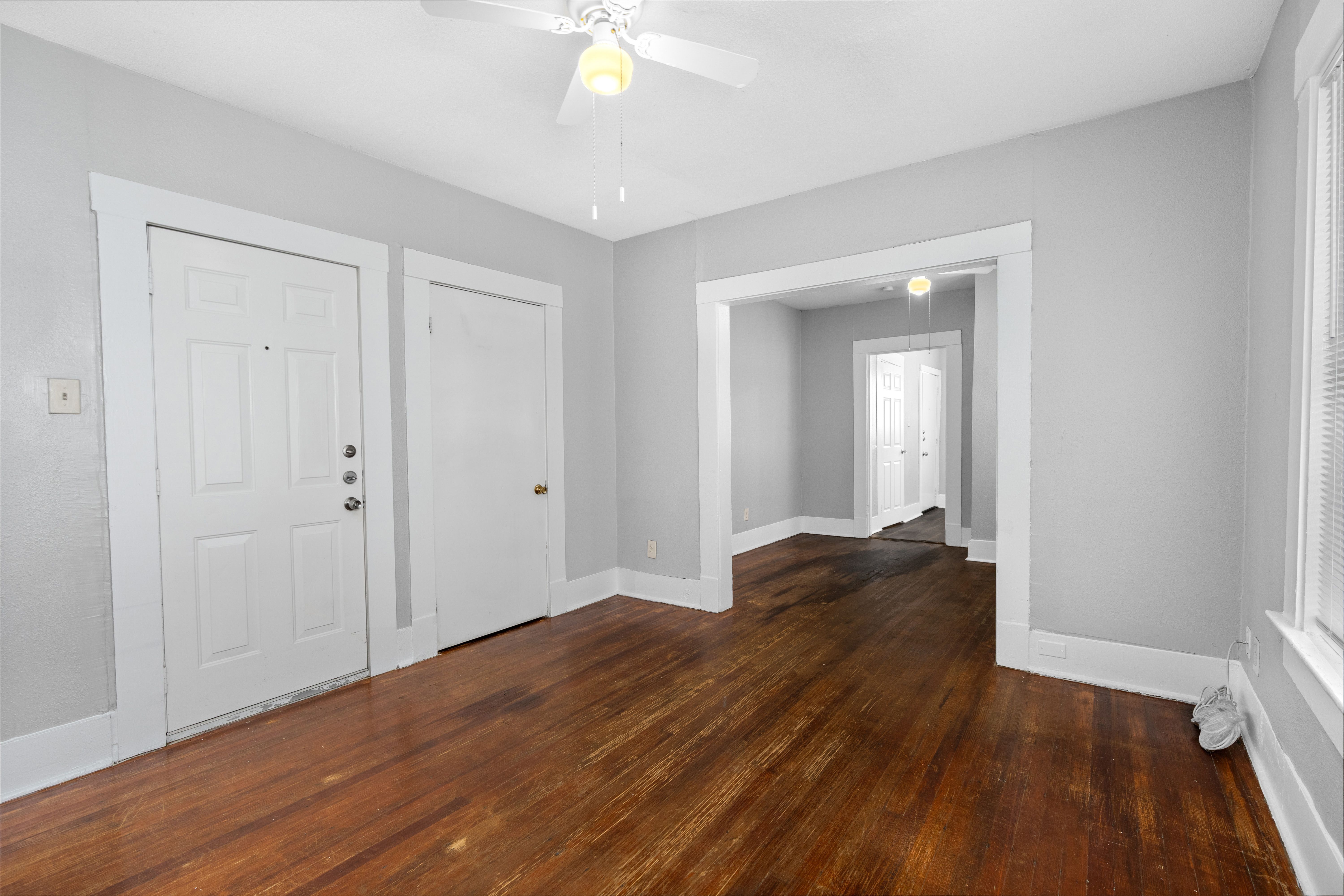  Exceptional 4-Plex Opportunity - 物件實景