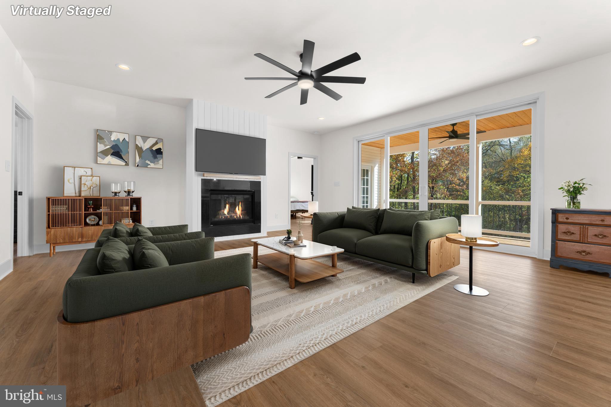 Culpeper, Virginia, 22701, United States, 3 Bedrooms Bedrooms, ,4 BathroomsBathrooms,Residential,For Sale,1984600