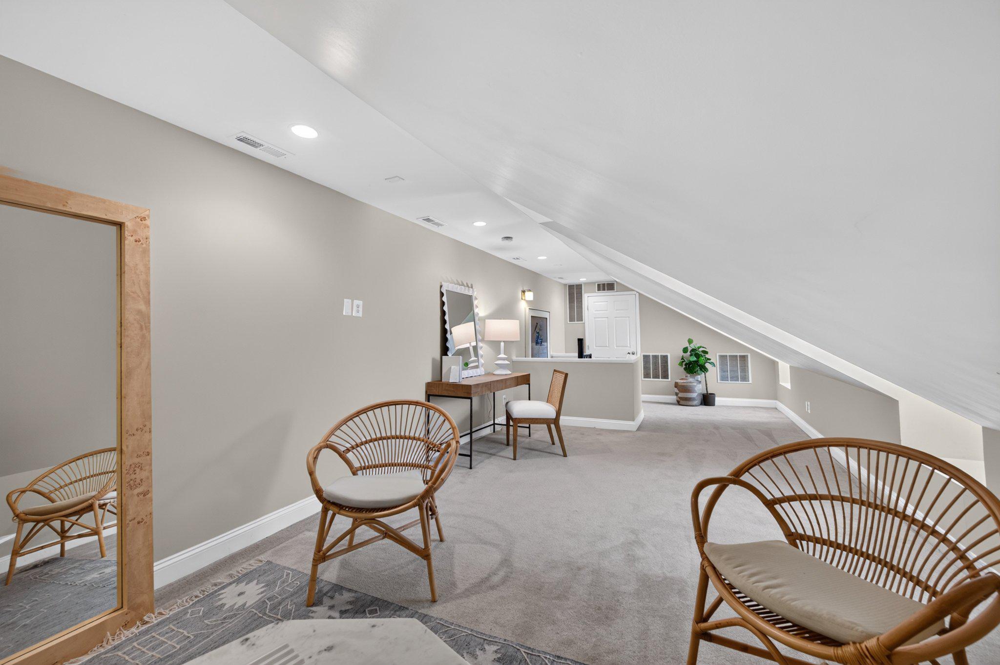  17 E Reed Avenue, Alexandria, VA, 22305 - 物件實景