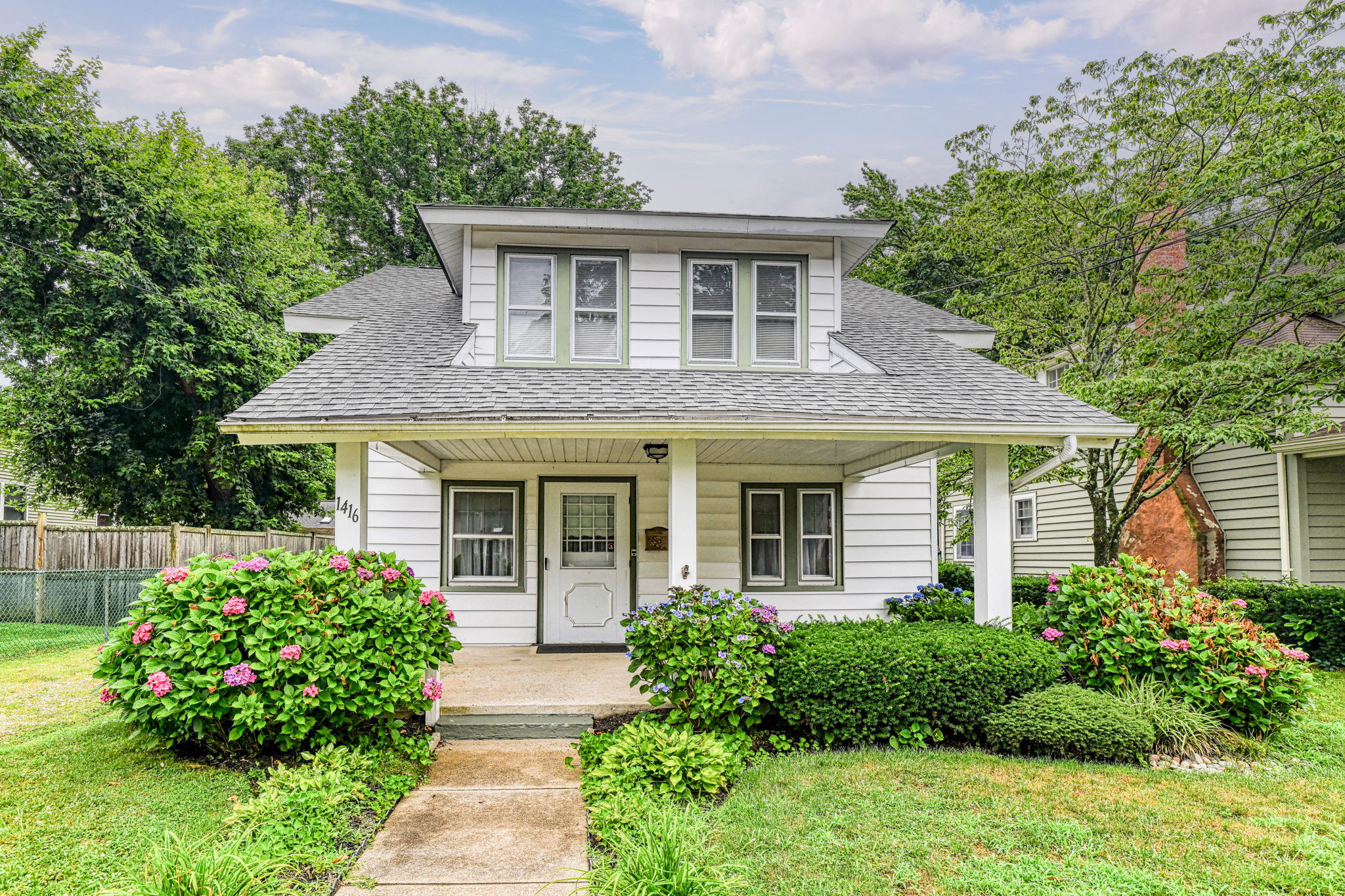 Monmouth, Ocean Township, New Jersey, 07712, United States, 4 Bedrooms Bedrooms, ,2 BathroomsBathrooms,Residential,For Sale,1894295