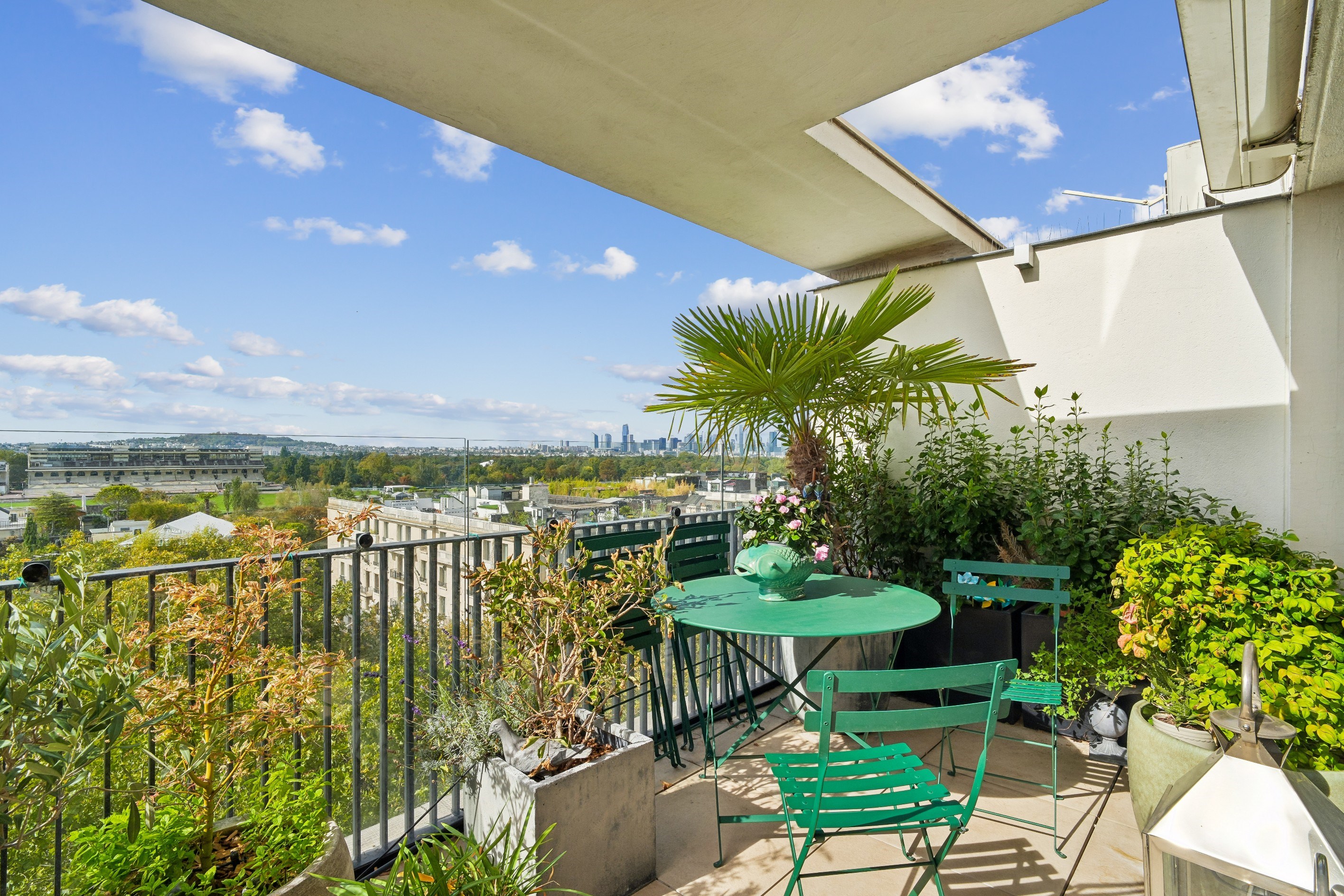  PARIS 16TH - TOP-FLOOR APARTMENT WITH TERRACE AND PANORAMIC VIEWS - 物件實景