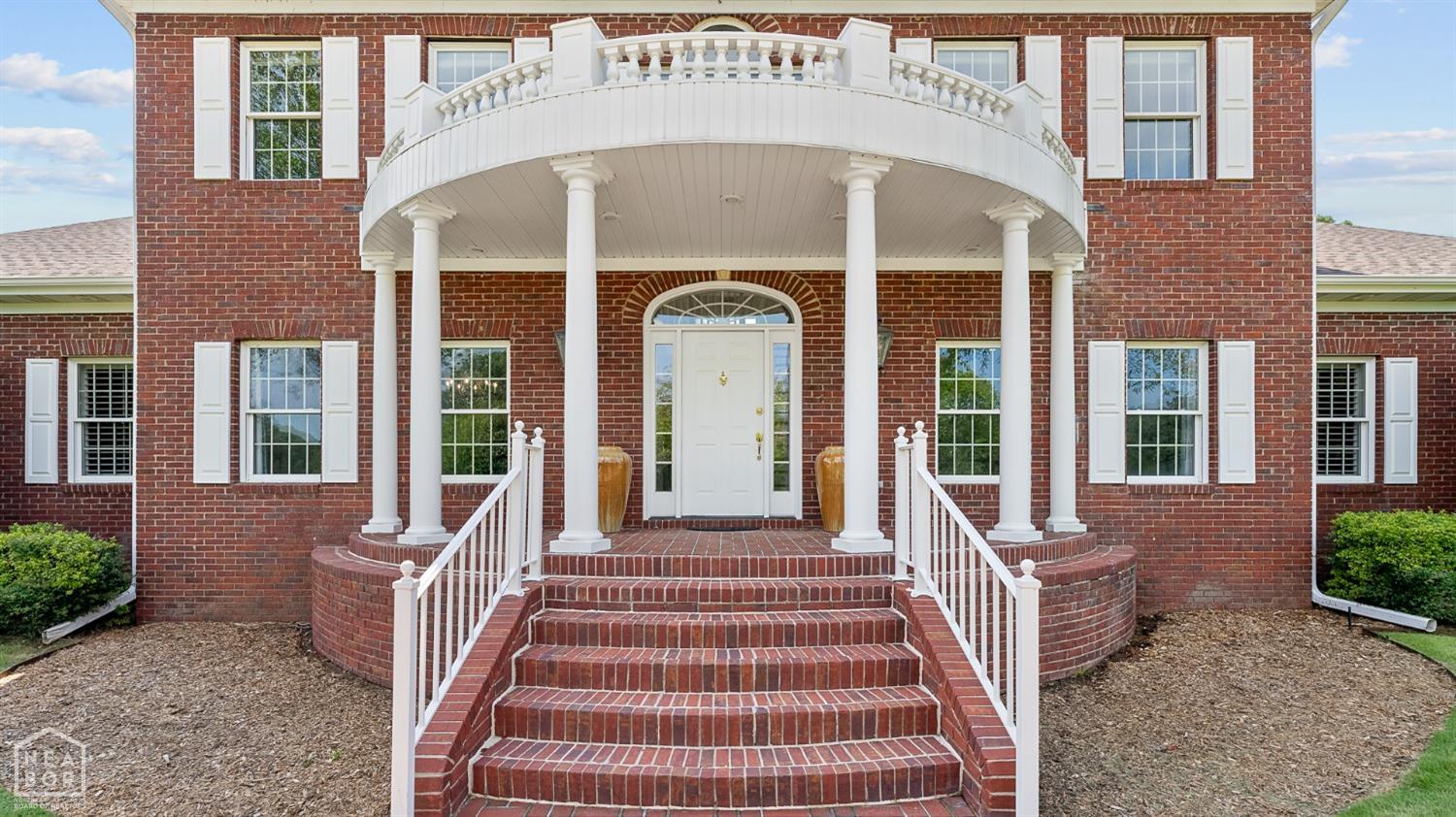 Jonesboro, Arkansas, 72404, United States, 4 Bedrooms Bedrooms, ,5 BathroomsBathrooms,Residential,For Sale,1976719