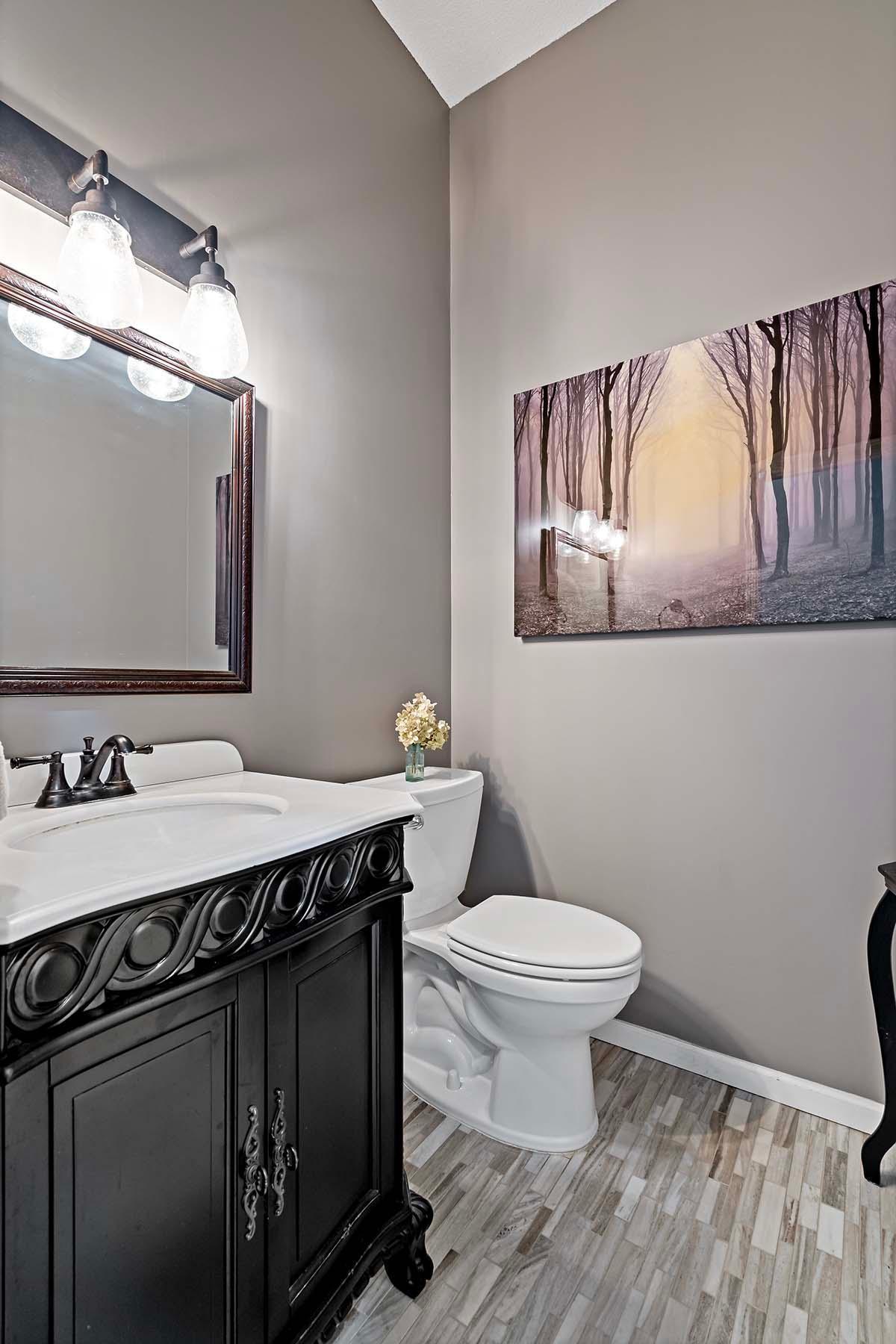 Burnsville, Minnesota, 55306, United States, 5 Bedrooms Bedrooms, ,3 BathroomsBathrooms,Residential,For Sale,1924663