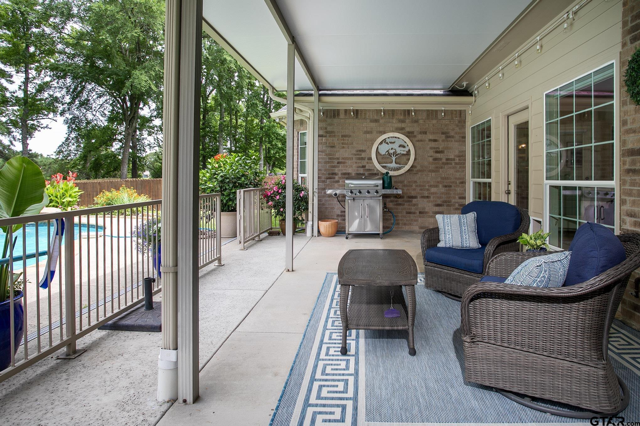 Flint, Texas, 75762, United States, 4 Bedrooms Bedrooms, ,3 BathroomsBathrooms,Residential,For Sale,1857691