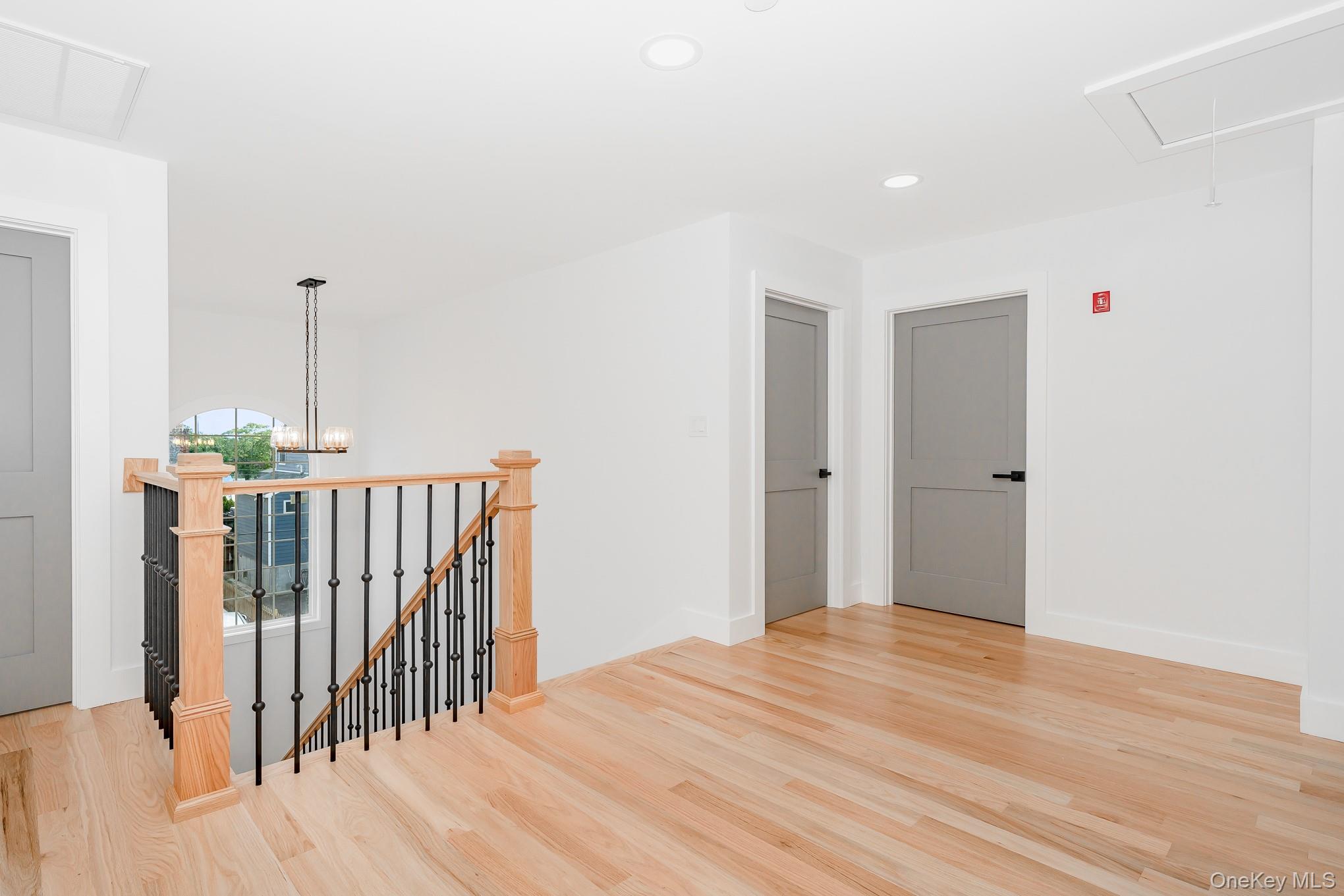 Bellmore, New York, 11710, United States, 5 Bedrooms Bedrooms, ,3 BathroomsBathrooms,Residential,For Sale,1977059