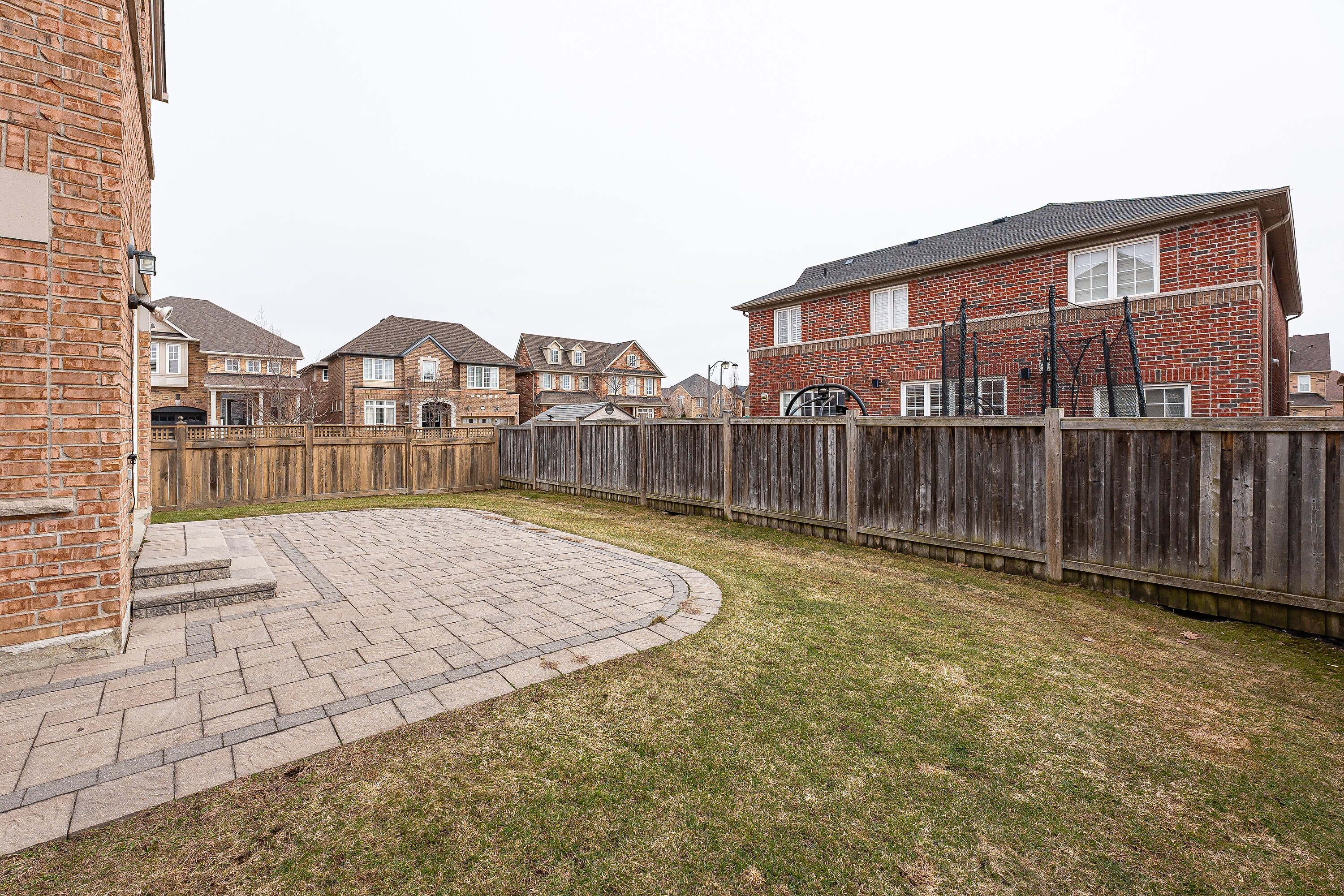  Victoria Village - 物件實景