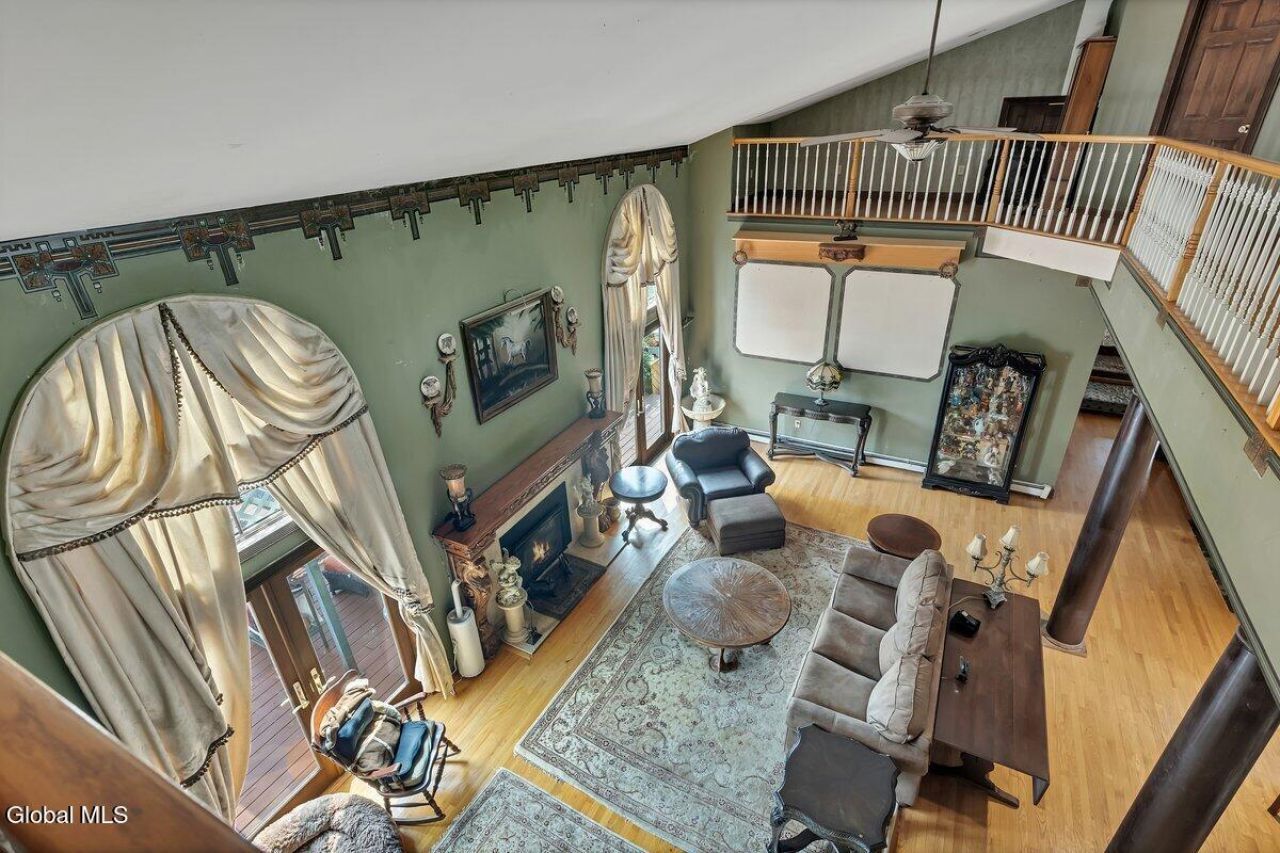 Greenville, New York, 12083, United States, 3 Bedrooms Bedrooms, ,3 BathroomsBathrooms,Residential,For Sale,1908320