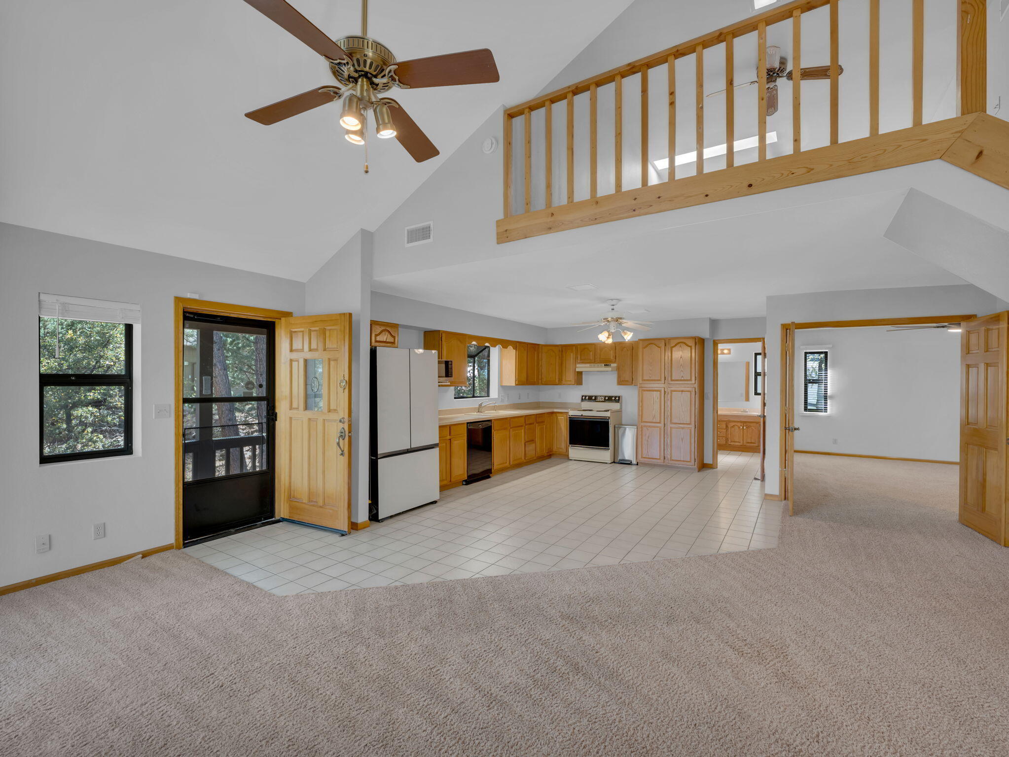 Pine, Arizona, 85544, United States, 3 Bedrooms Bedrooms, ,2 BathroomsBathrooms,Residential,For Sale,1828056